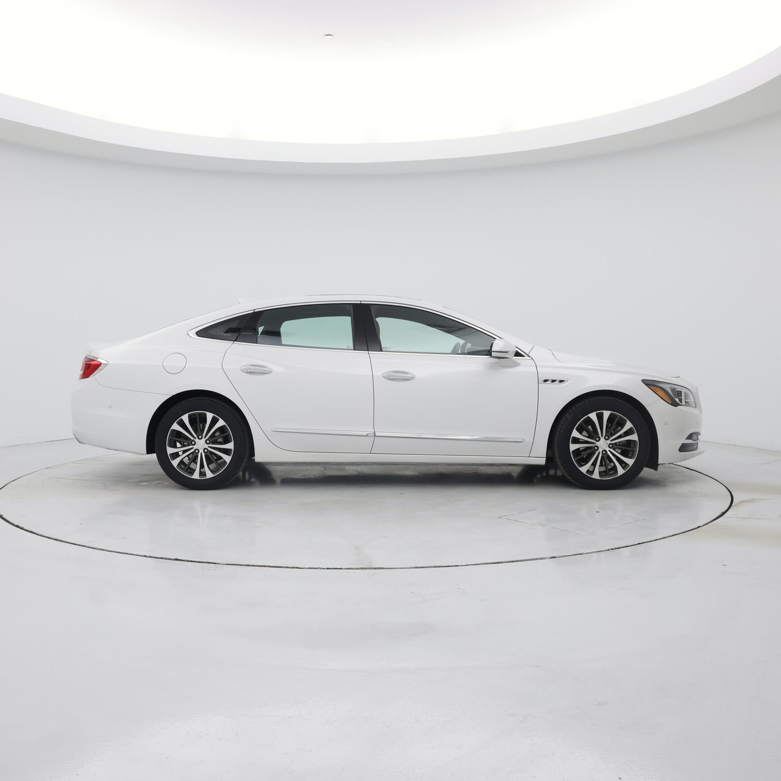 Thumbnail: 2018 Buick LaCrosse - 7