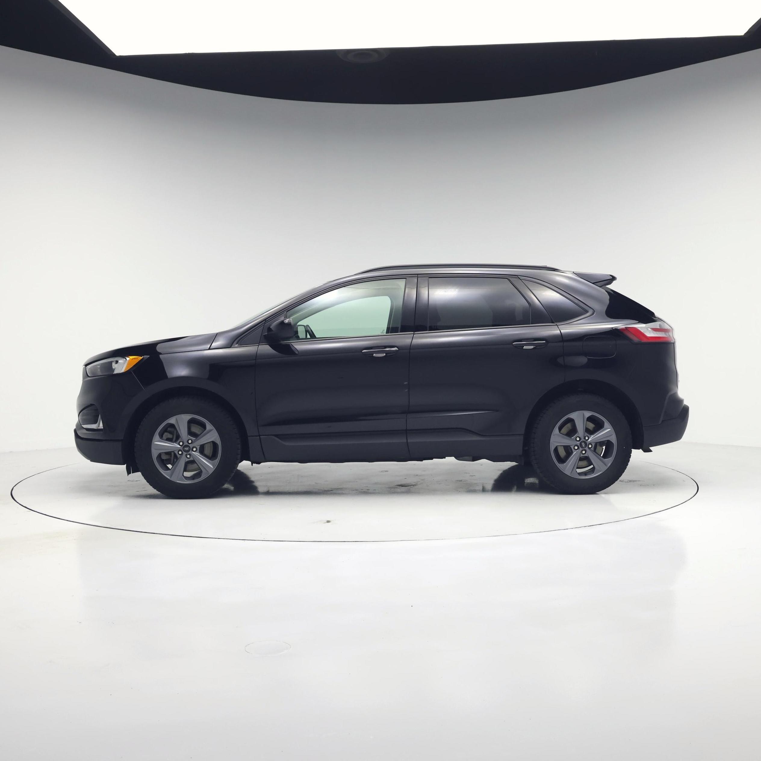 Thumbnail: 2023 Ford Edge - 3