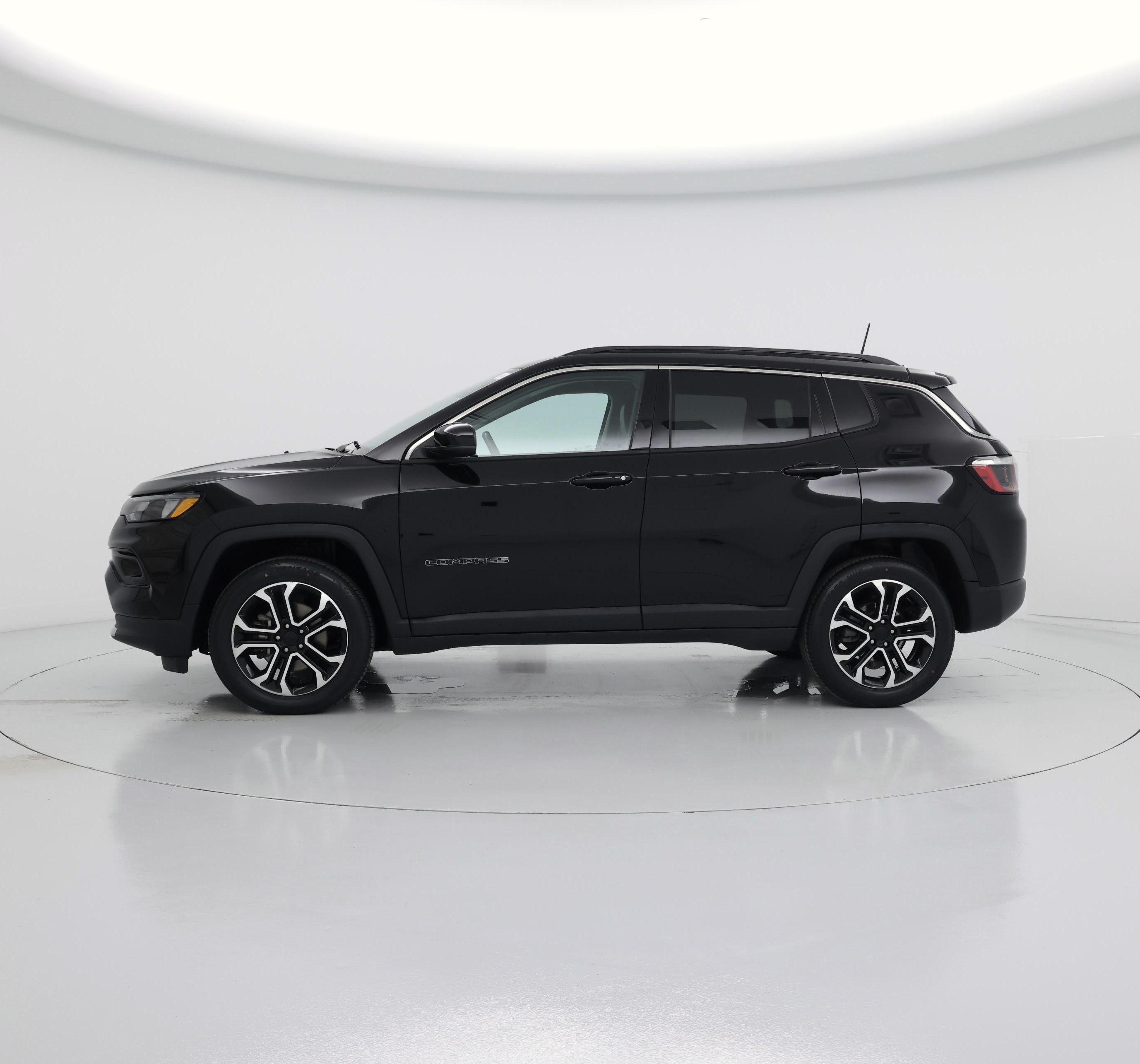 Thumbnail: 2022 Jeep Compass - 3