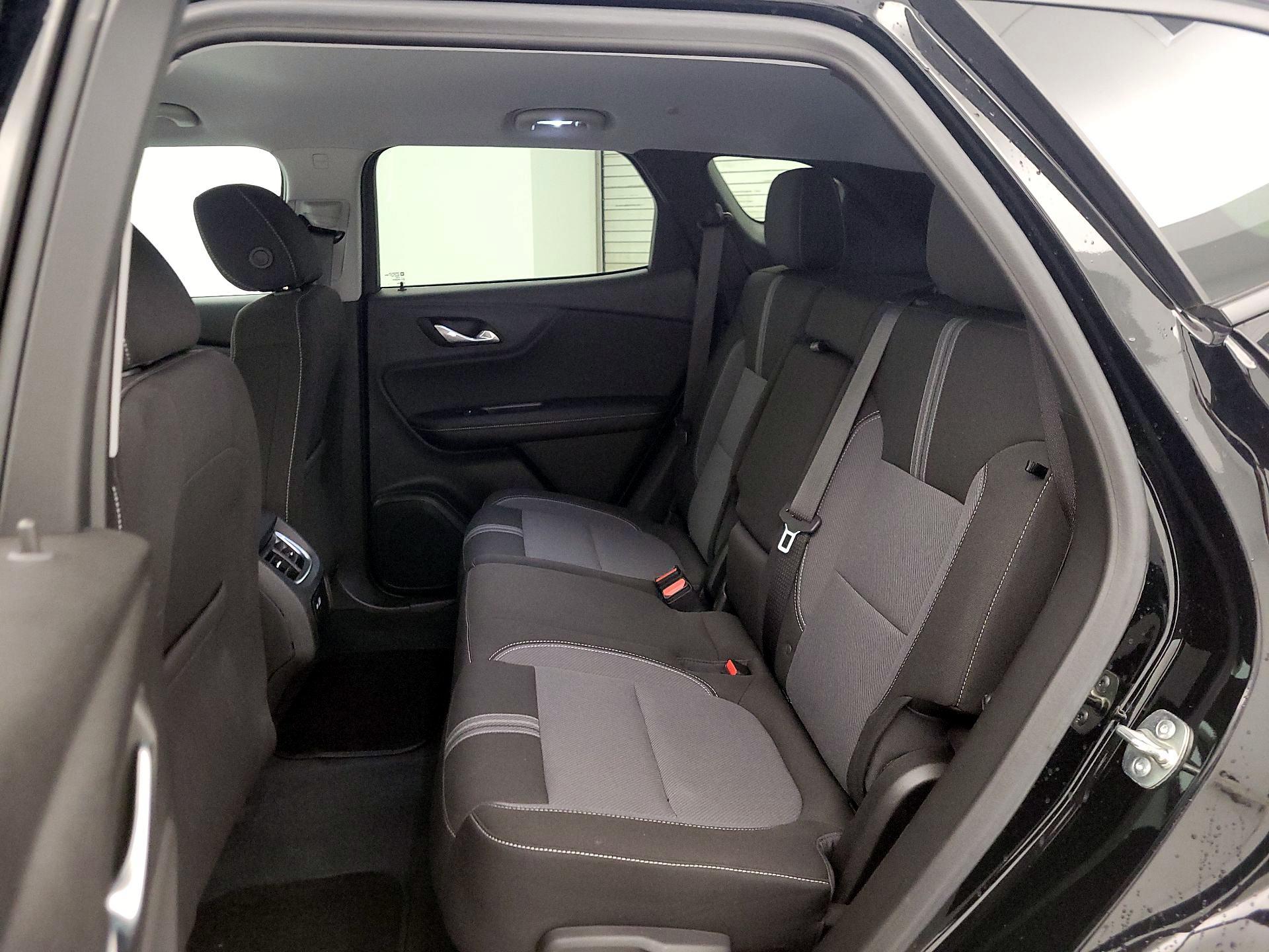 Thumbnail: 2023 Chevrolet Blazer - 19