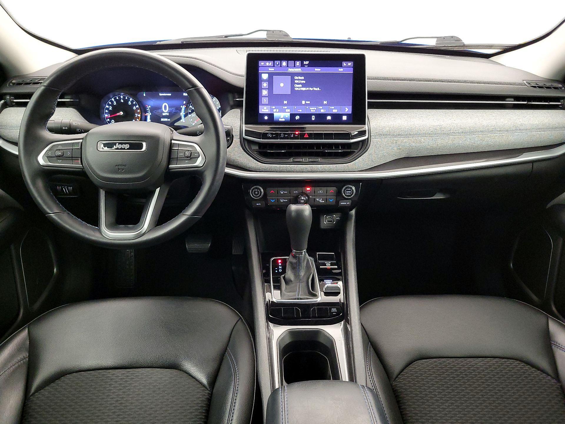 Thumbnail: 2022 Jeep Compass - 9