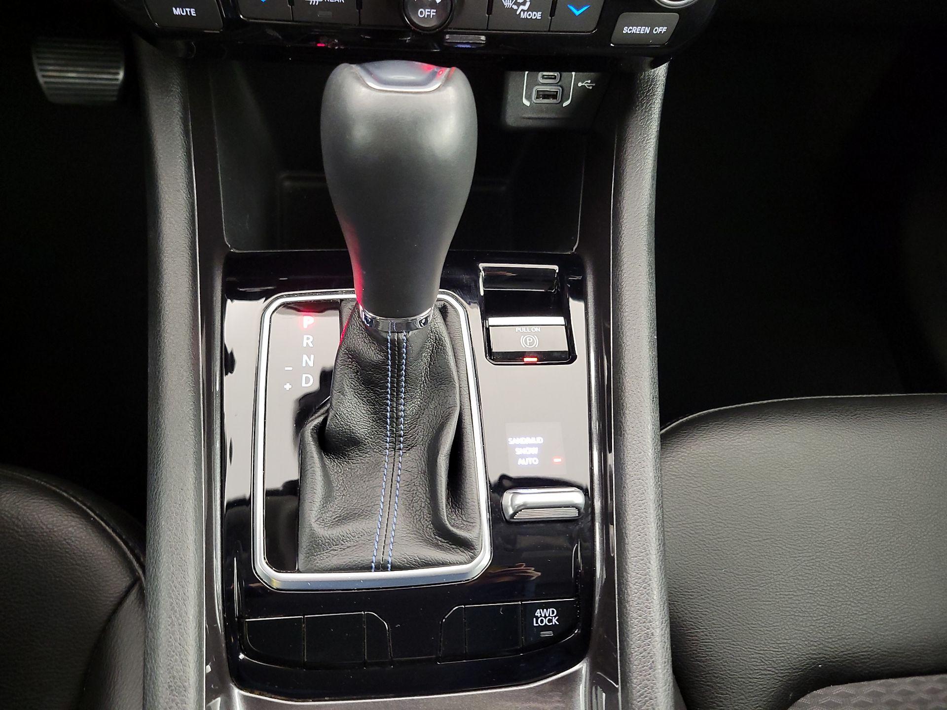 Thumbnail: 2022 Jeep Compass - 17