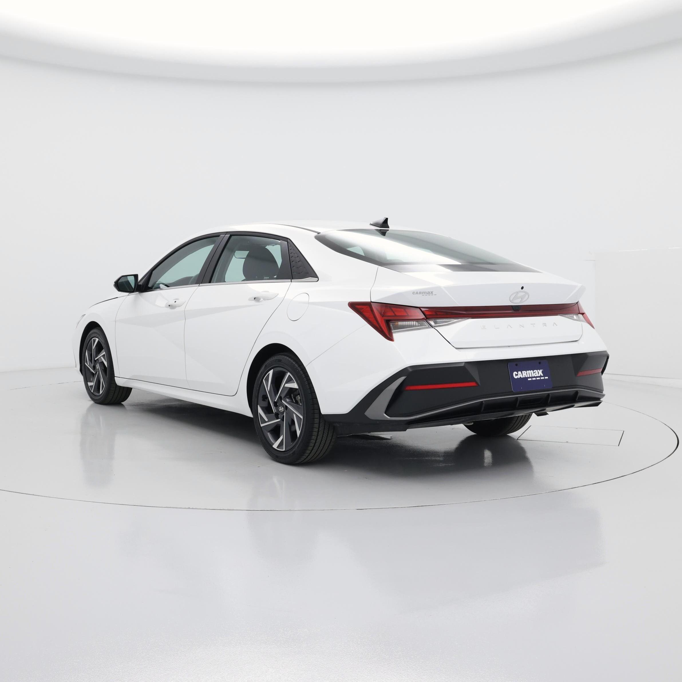 Thumbnail: 2025 Hyundai Elantra - 2