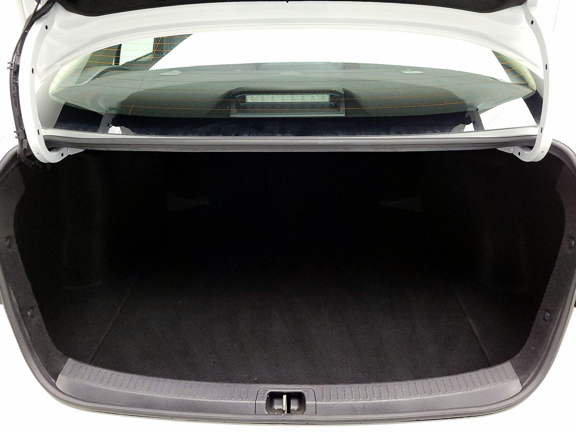 Thumbnail: 2025 Toyota Corolla - 19