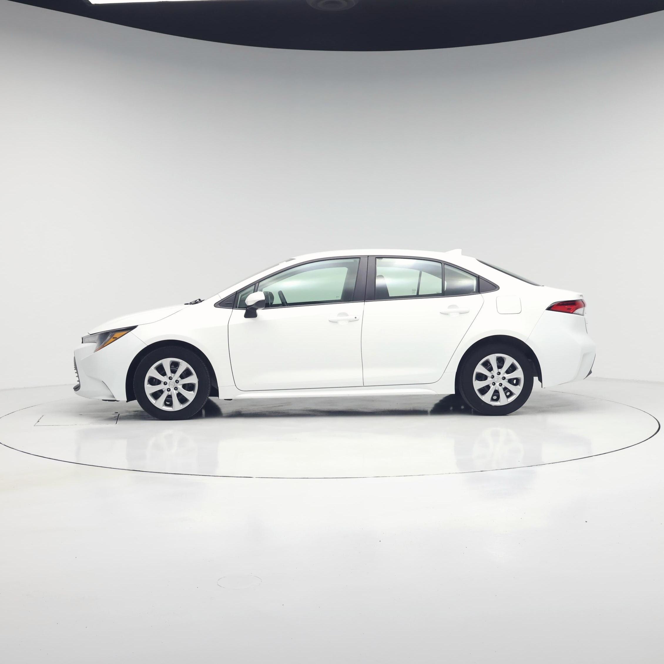 Thumbnail: 2025 Toyota Corolla - 3