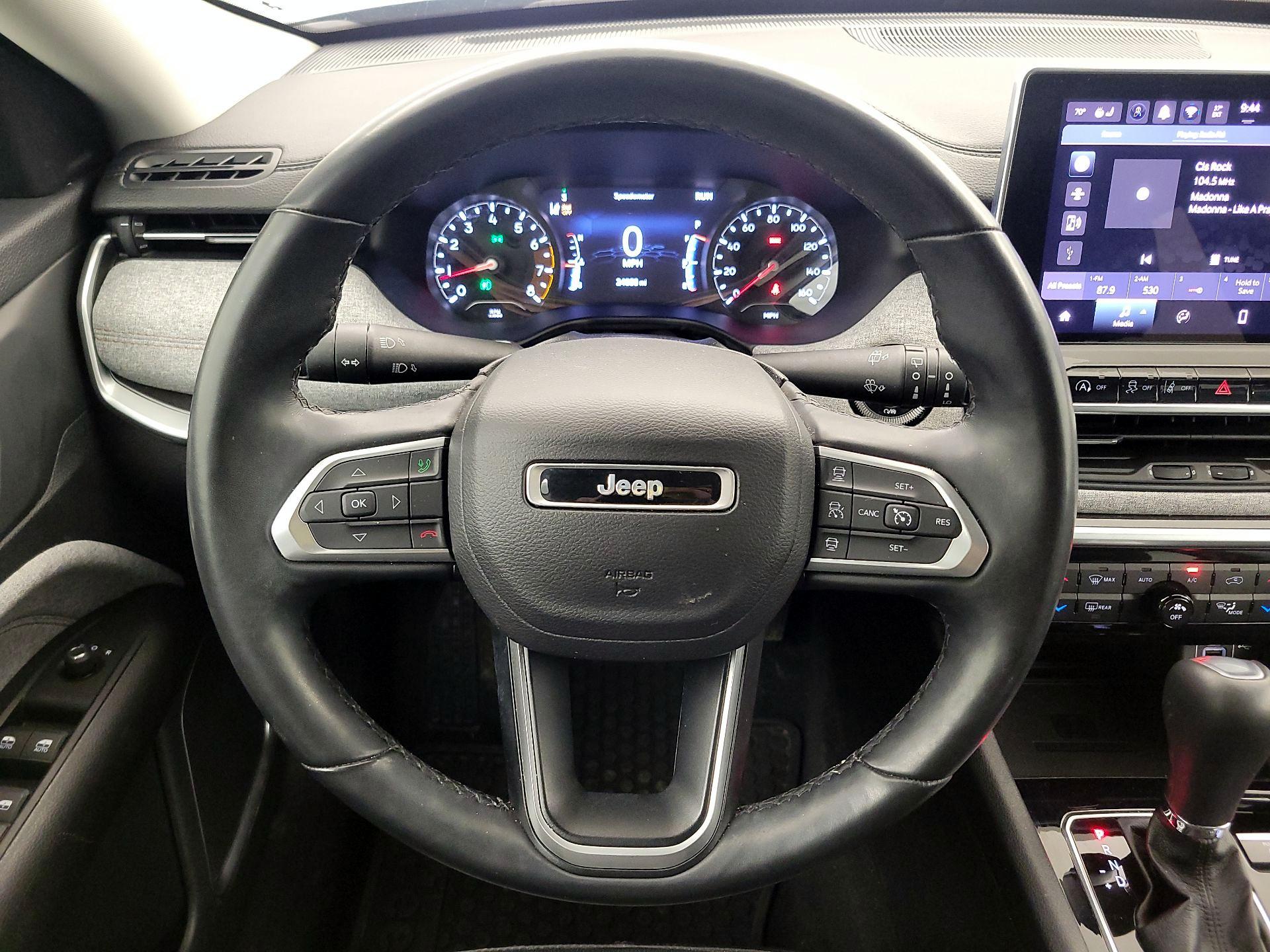 Thumbnail: 2022 Jeep Compass - 10