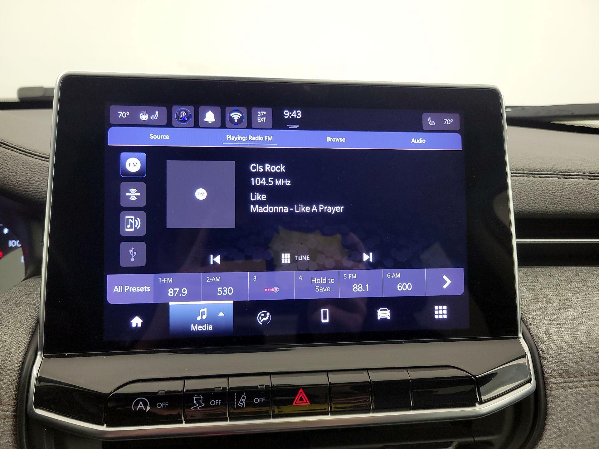 Thumbnail: 2022 Jeep Compass - 15