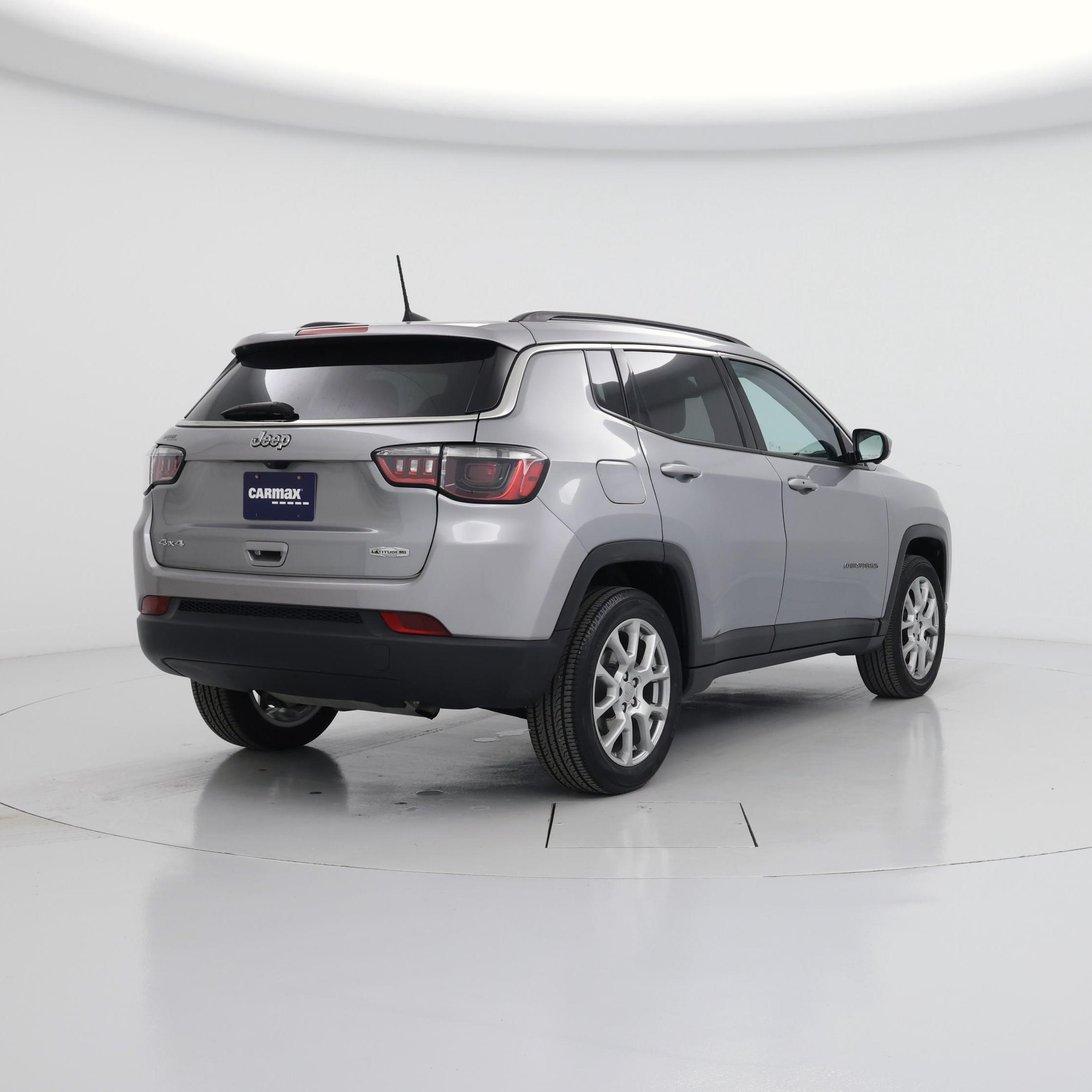 Thumbnail: 2022 Jeep Compass - 8