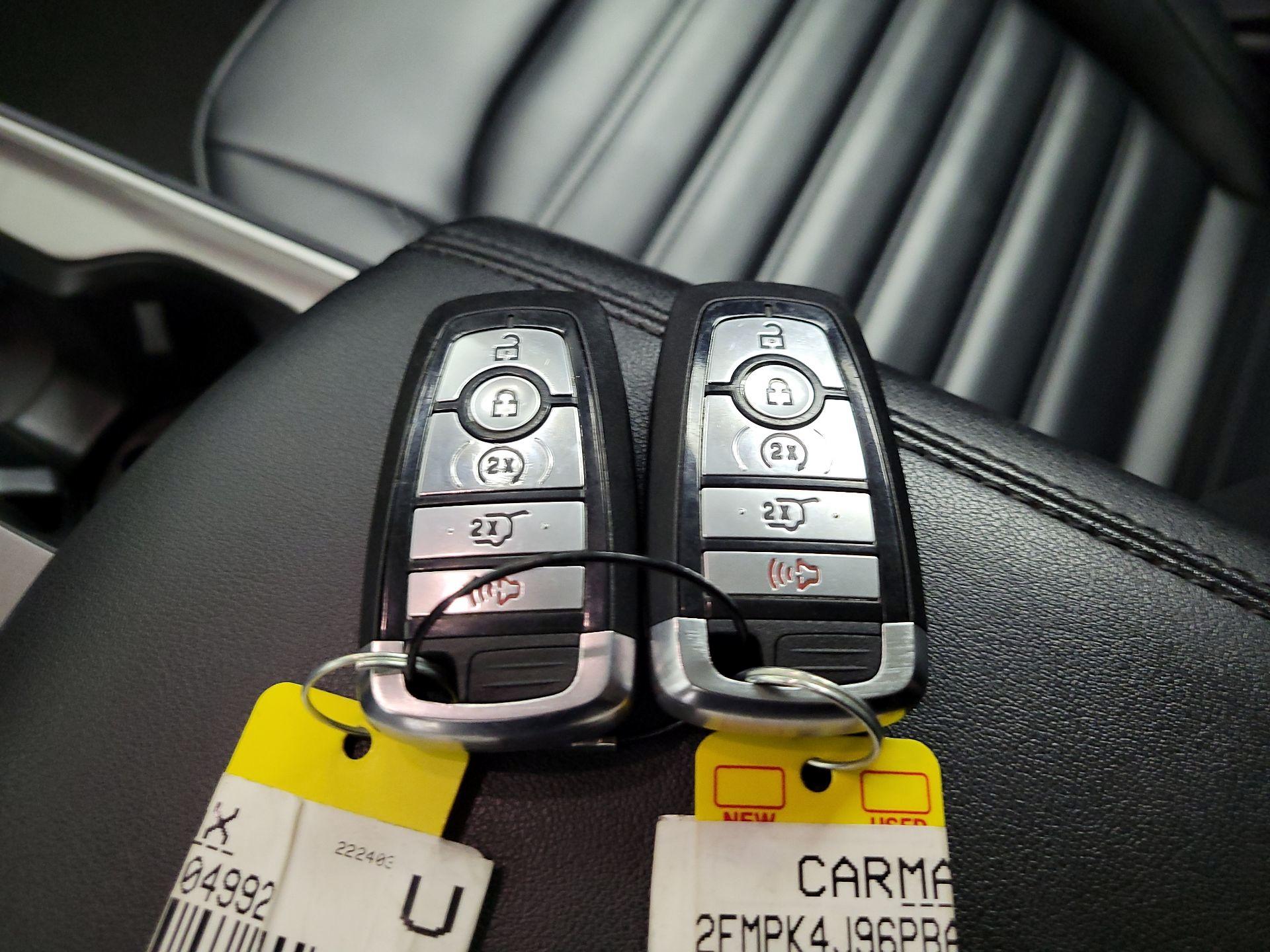 Thumbnail: 2023 Ford Edge - 18