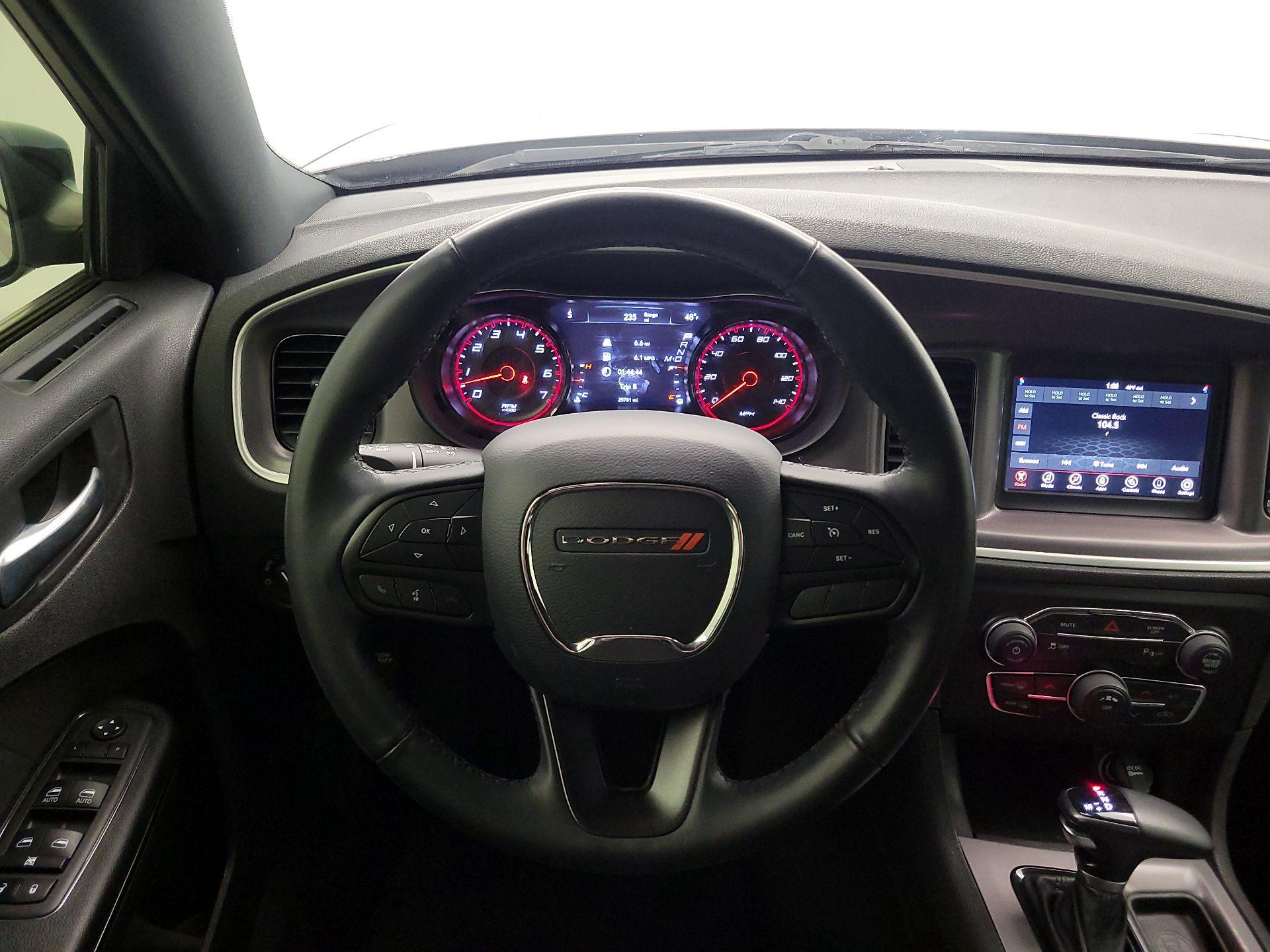 Thumbnail: 2022 Dodge Charger - 10