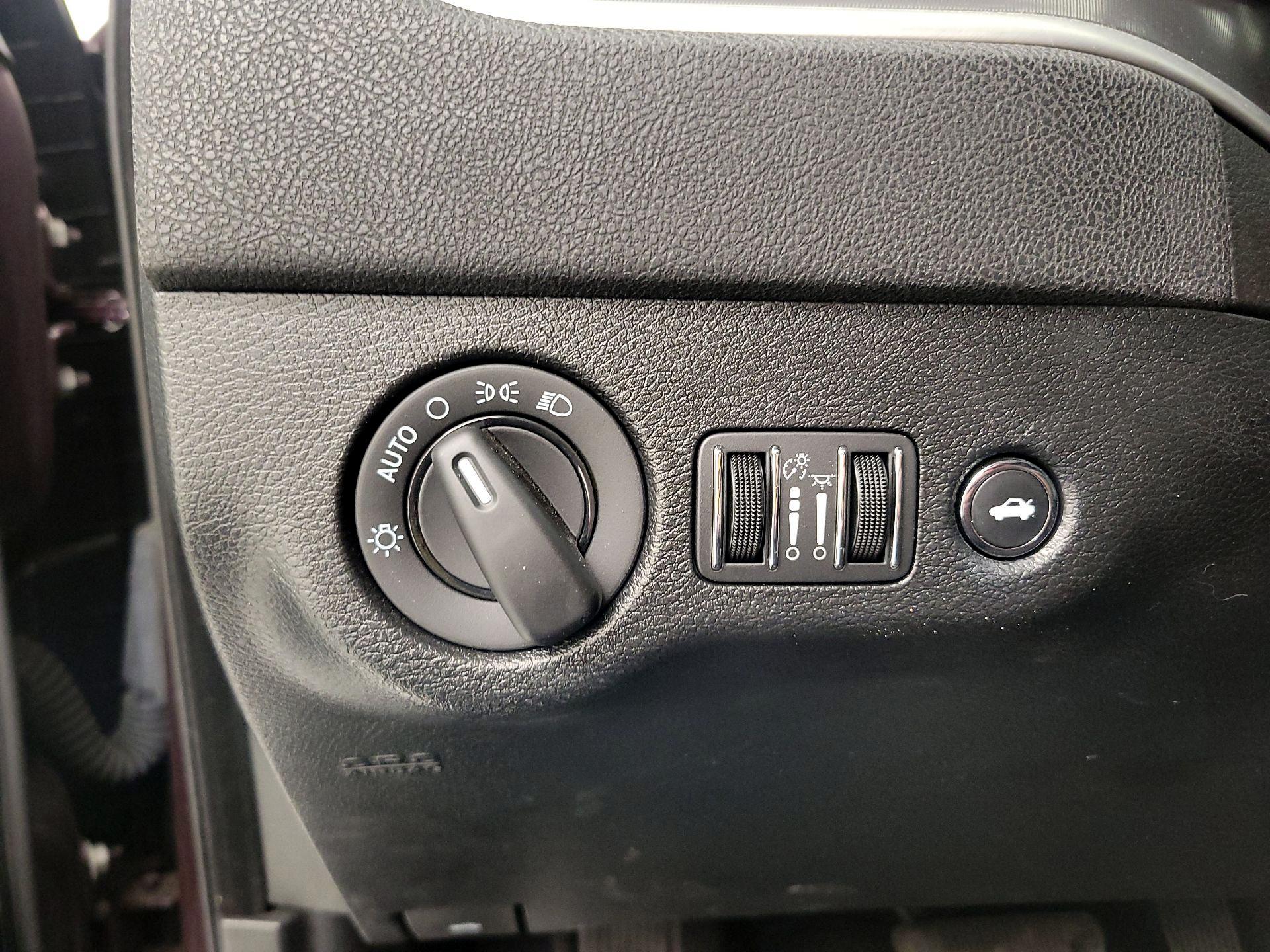 Thumbnail: 2022 Dodge Charger - 13