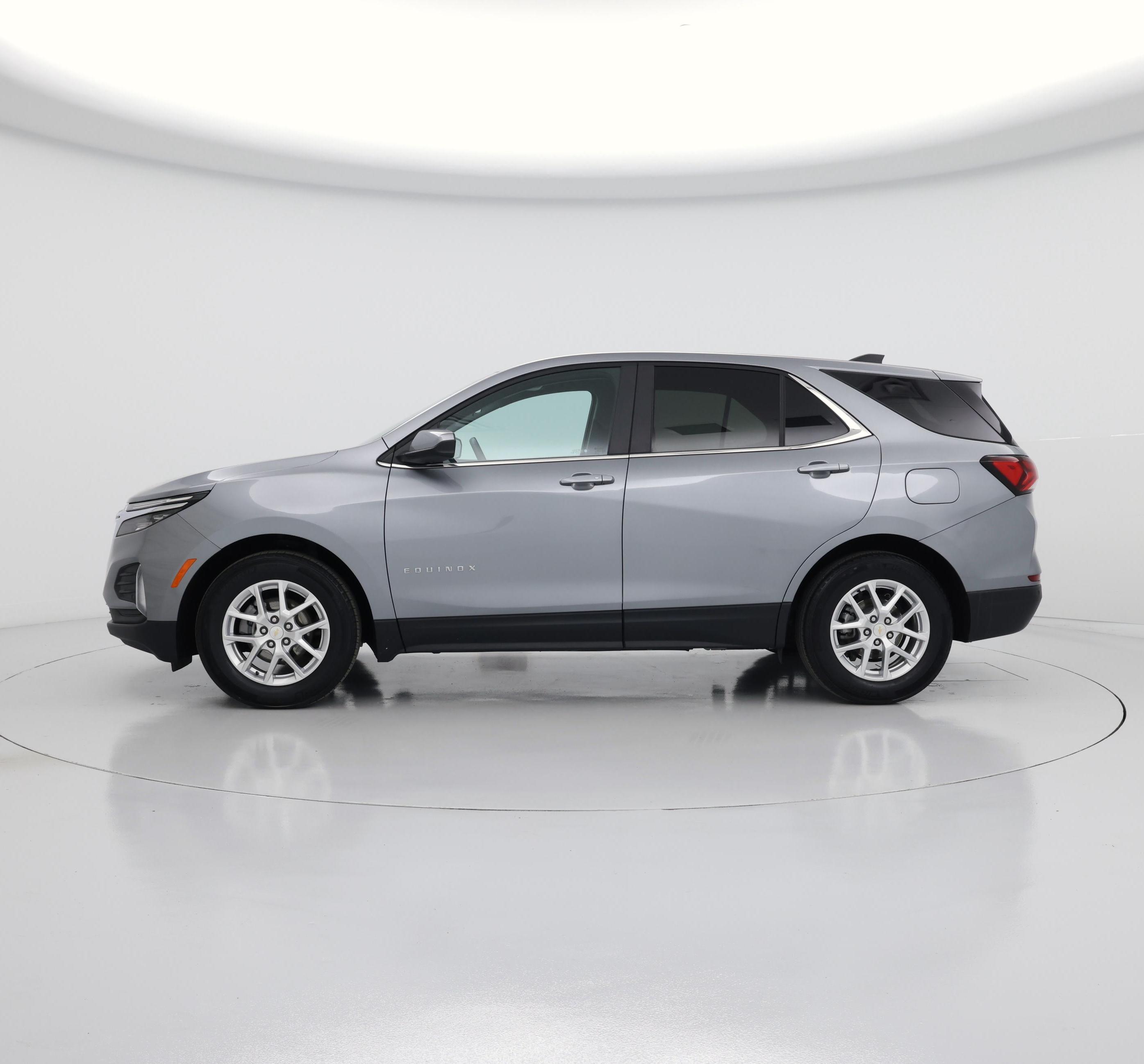 Thumbnail: 2024 Chevrolet Equinox - 3