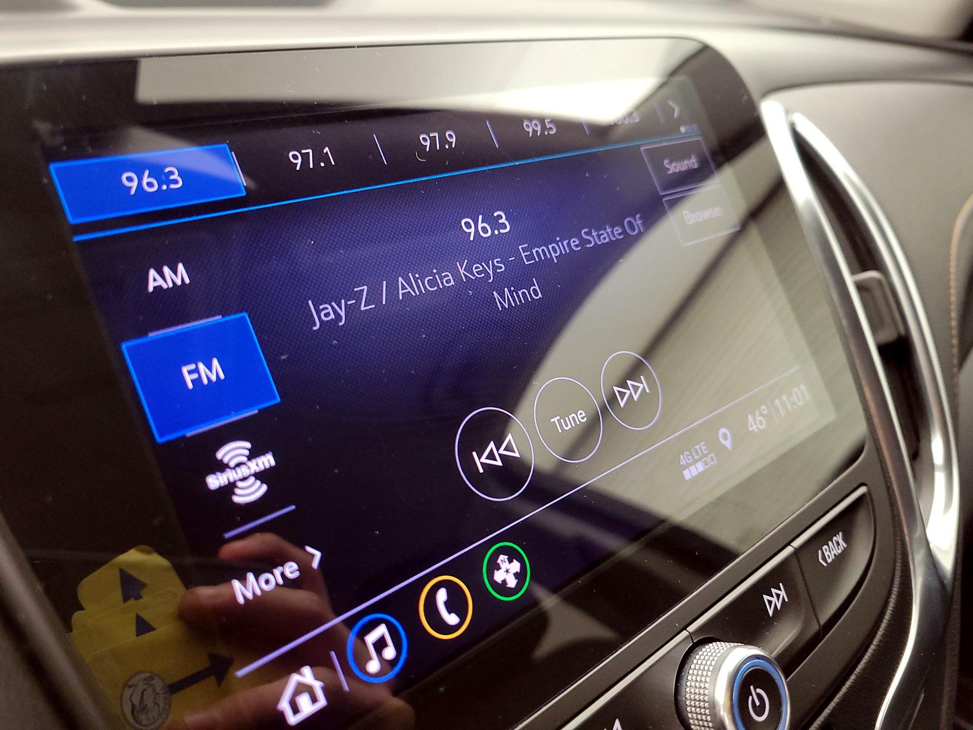 Thumbnail: 2021 Chevrolet Equinox - 15