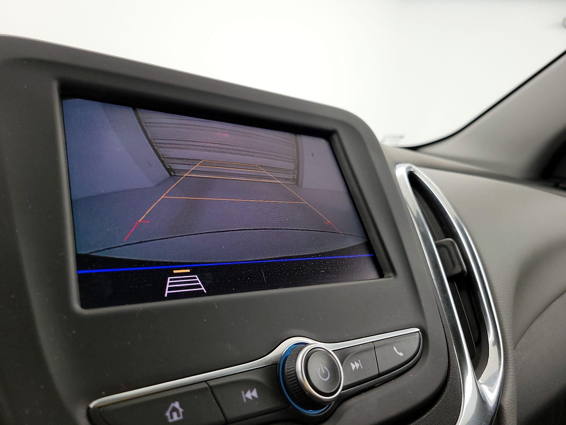 Thumbnail: 2020 Chevrolet Equinox - 14