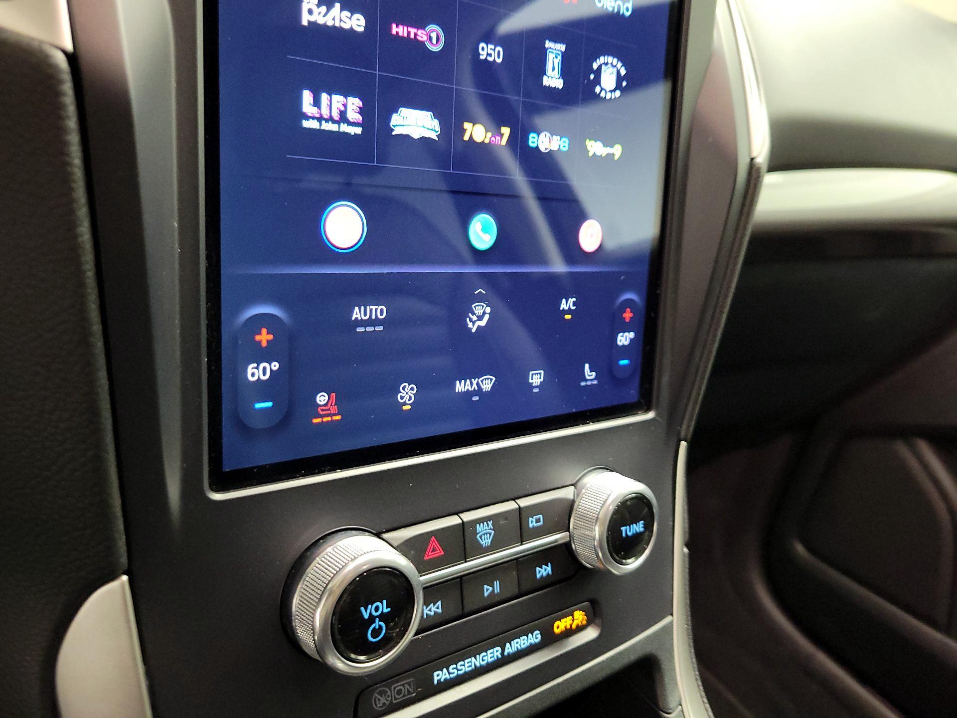 Thumbnail: 2023 Ford Edge - 16