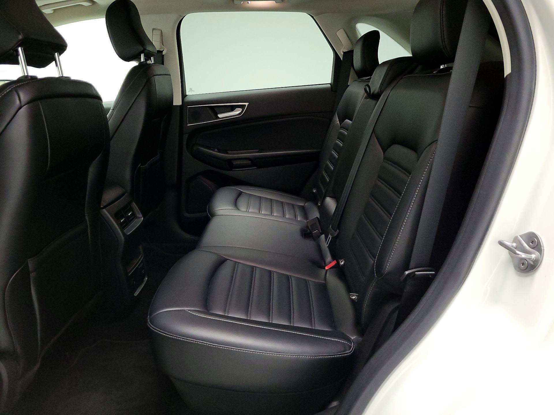 Thumbnail: 2023 Ford Edge - 19