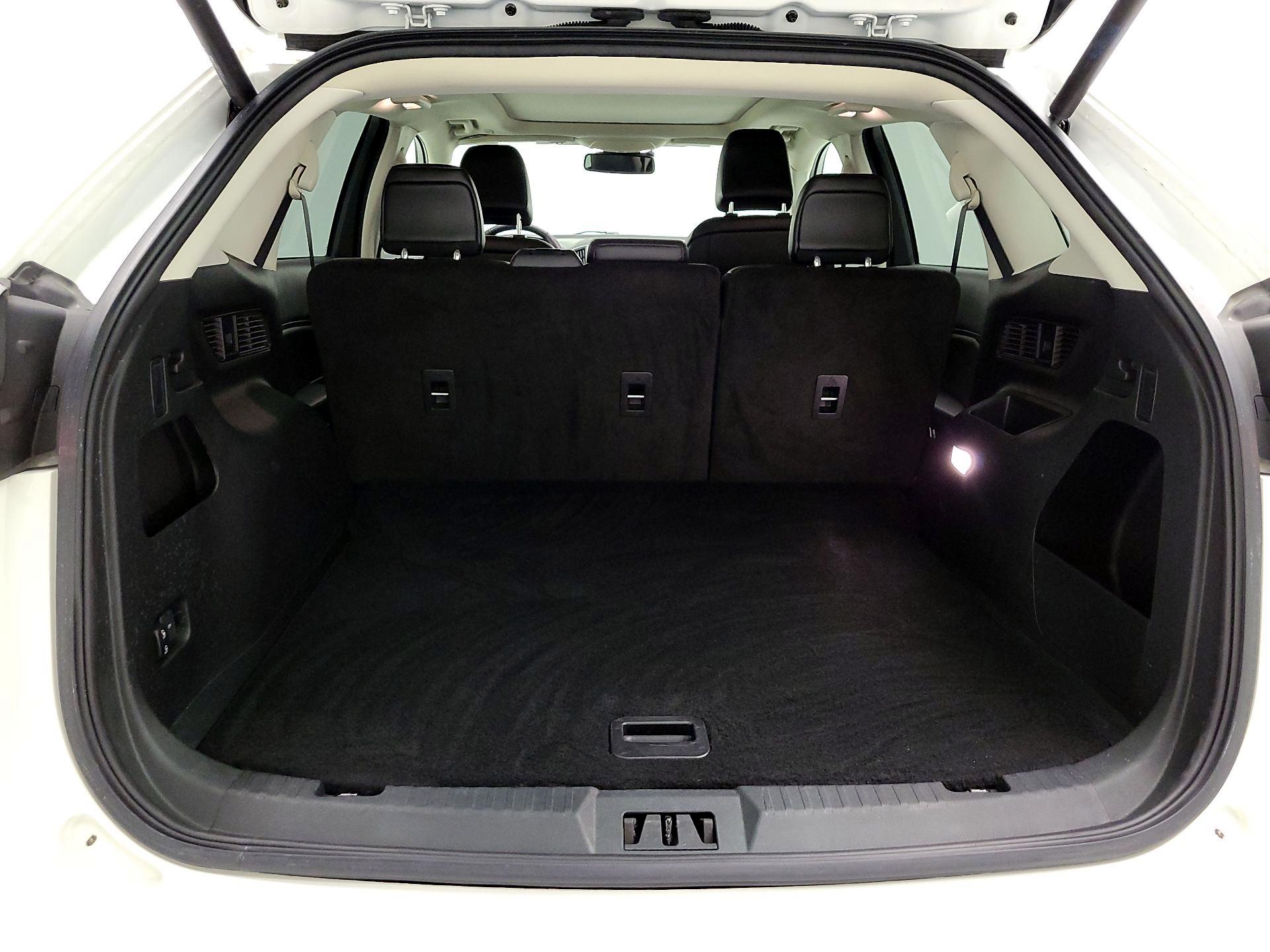 Thumbnail: 2023 Ford Edge - 20