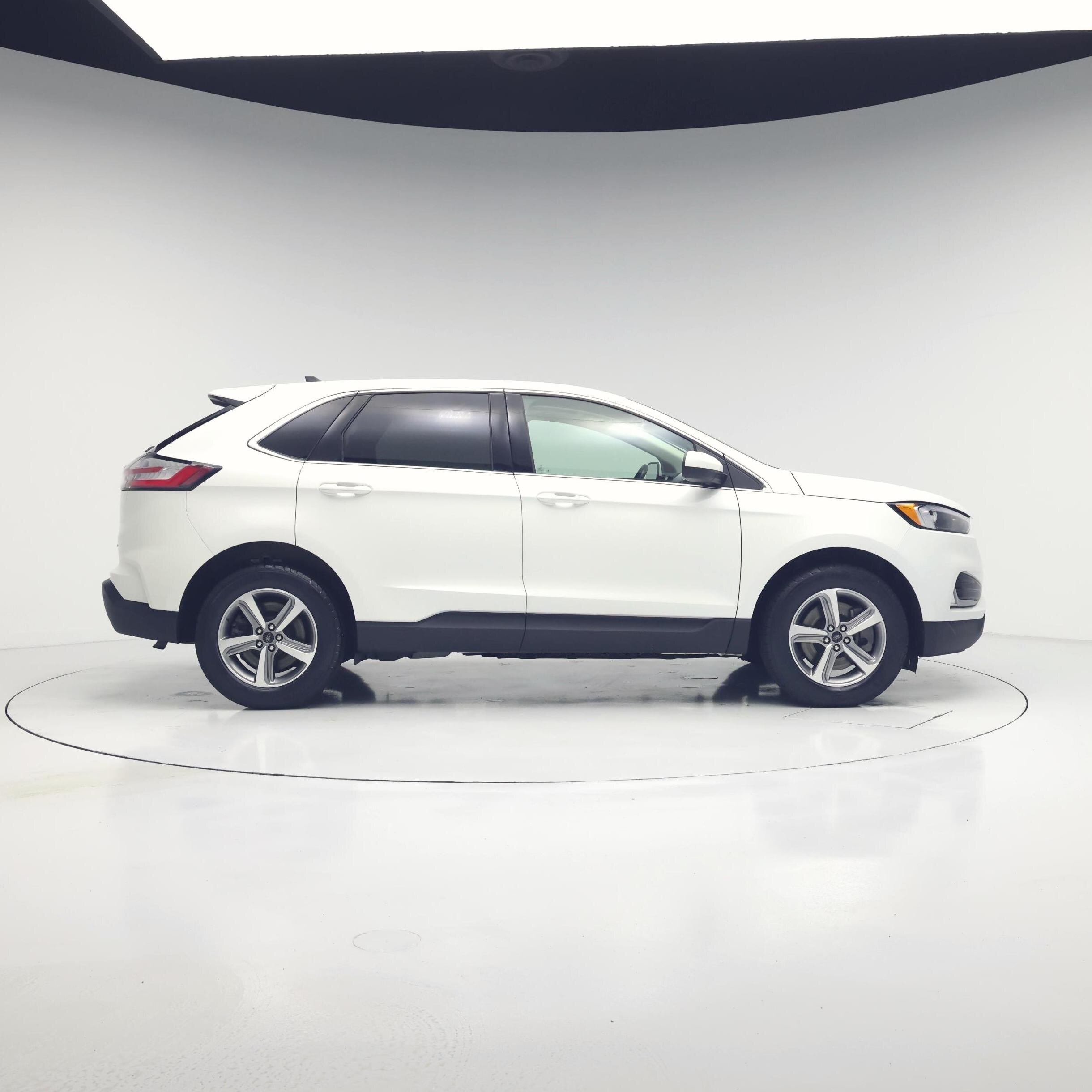 Thumbnail: 2023 Ford Edge - 7