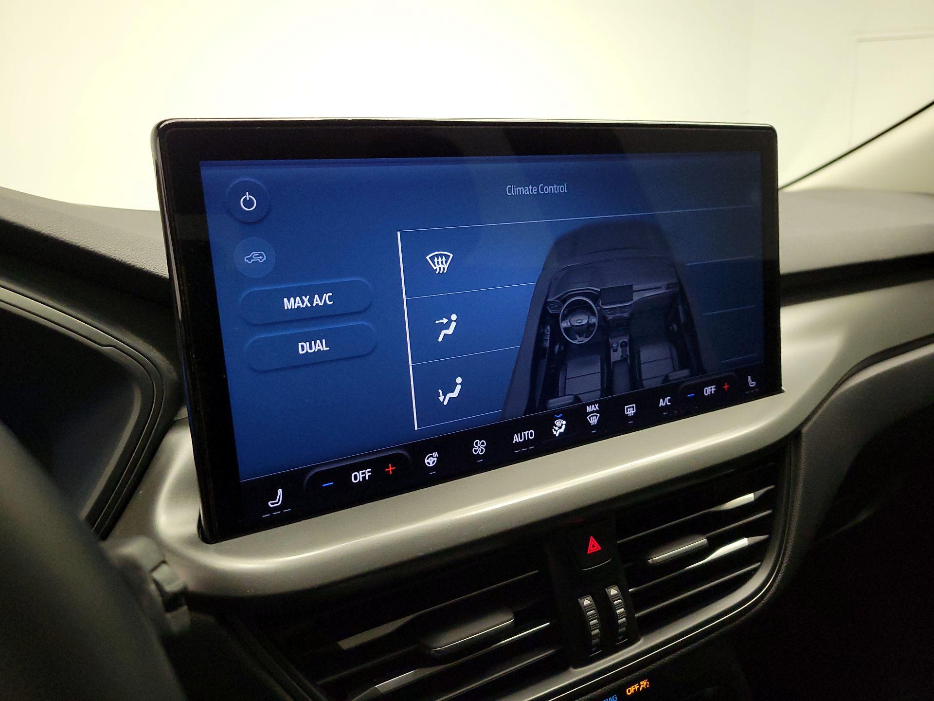 Thumbnail: 2023 Ford Escape - 17