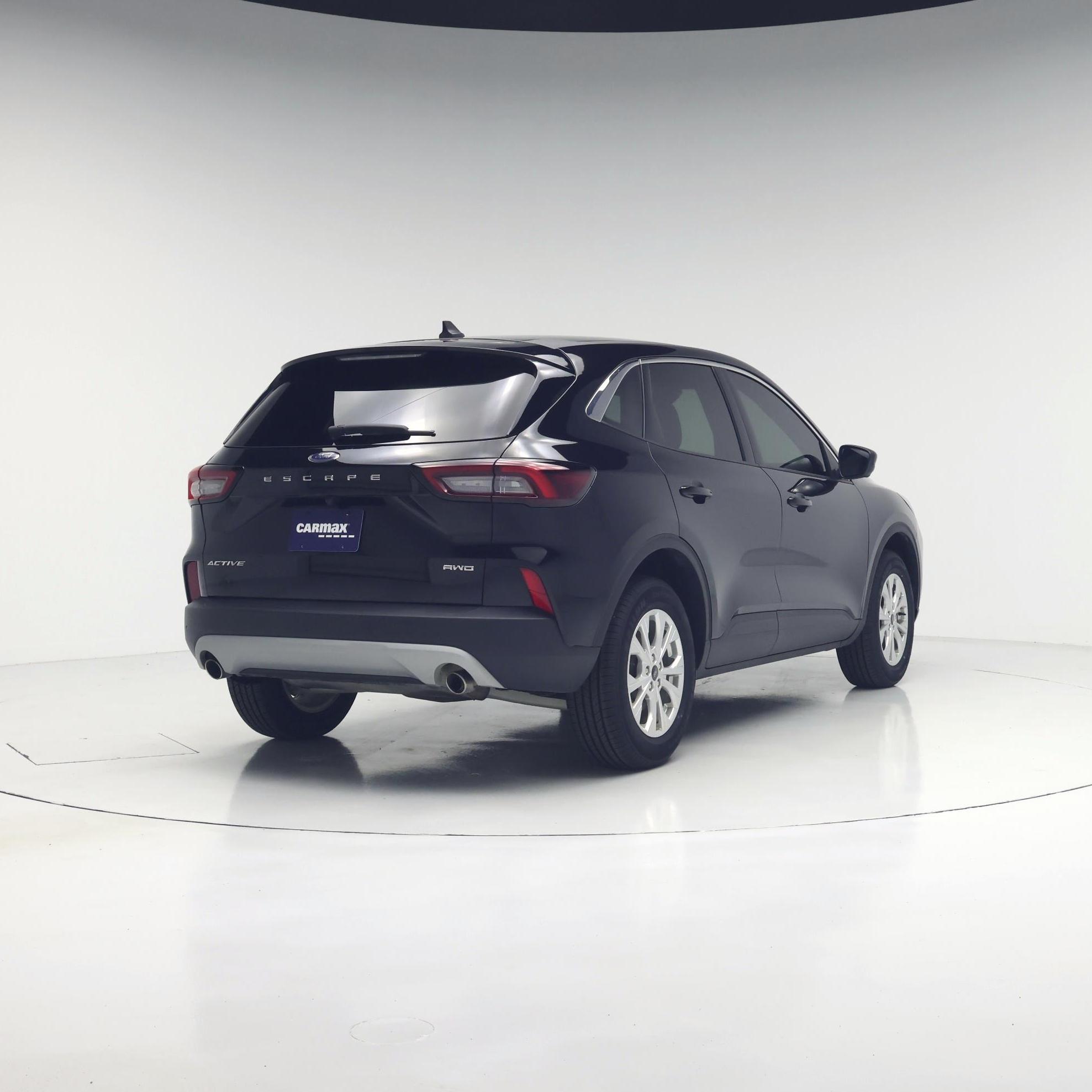 Thumbnail: 2023 Ford Escape - 8