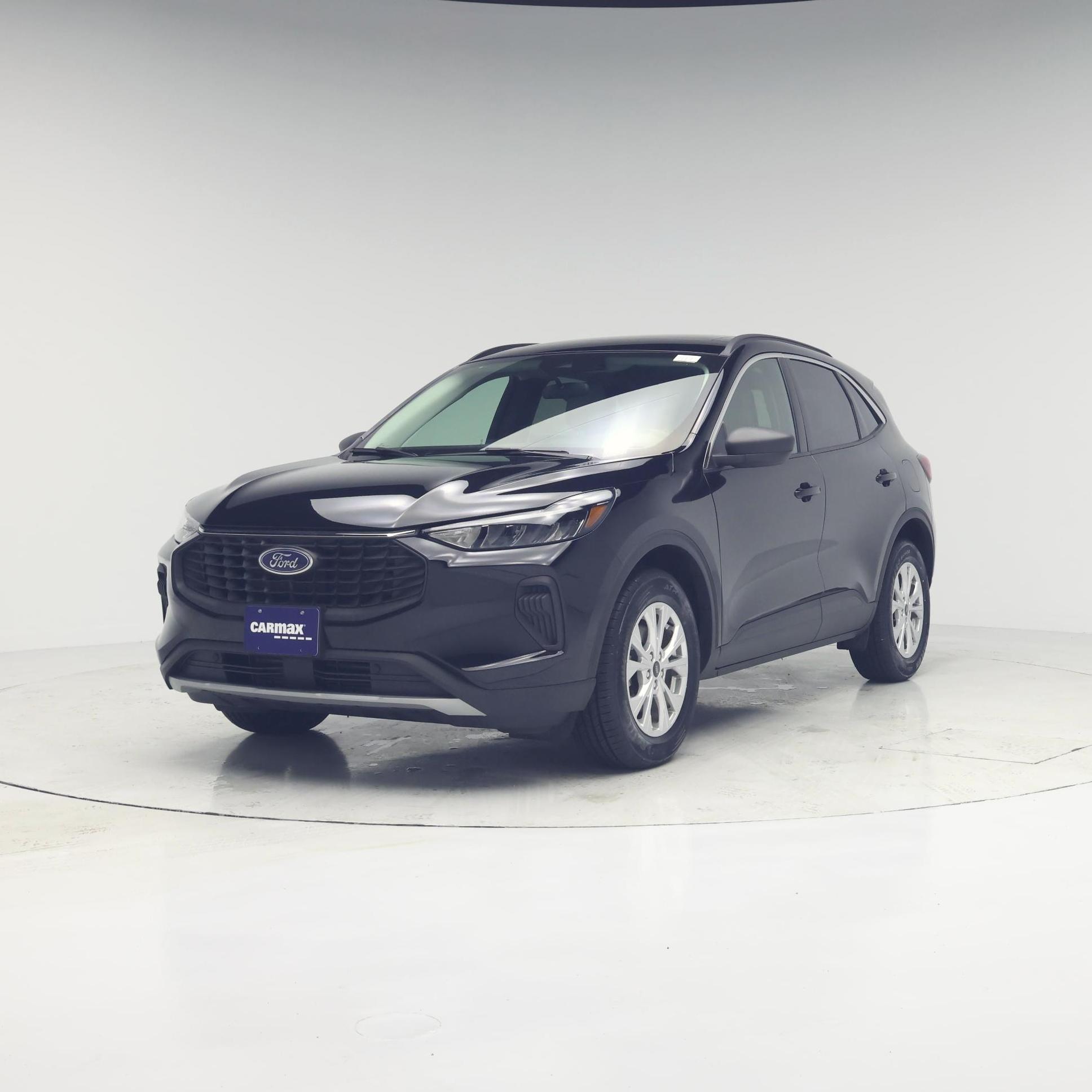 Thumbnail: 2023 Ford Escape - 4