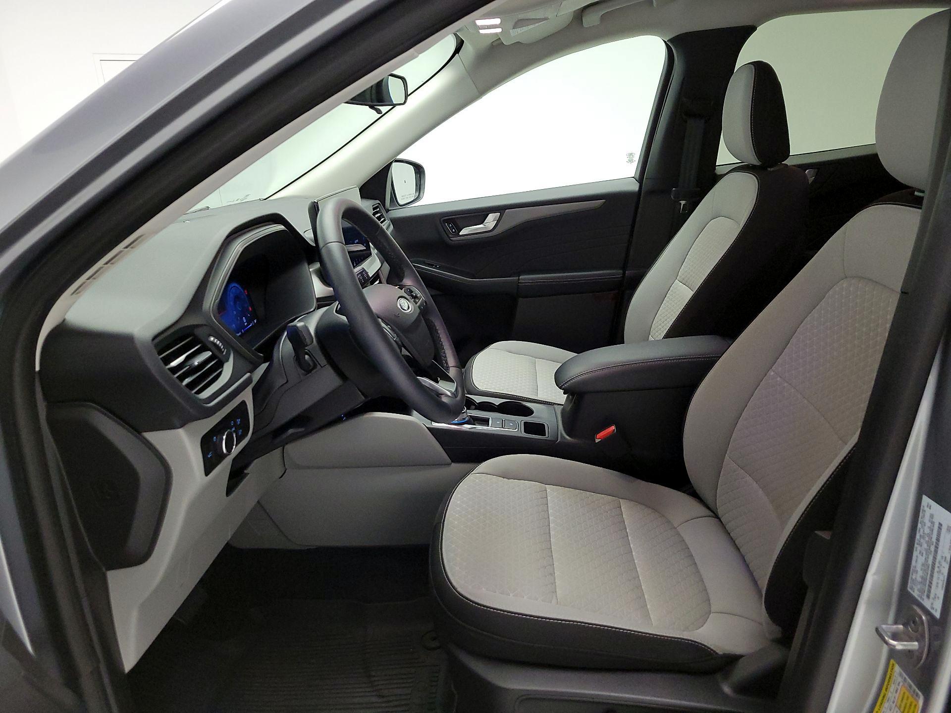 Thumbnail: 2023 Ford Escape - 11