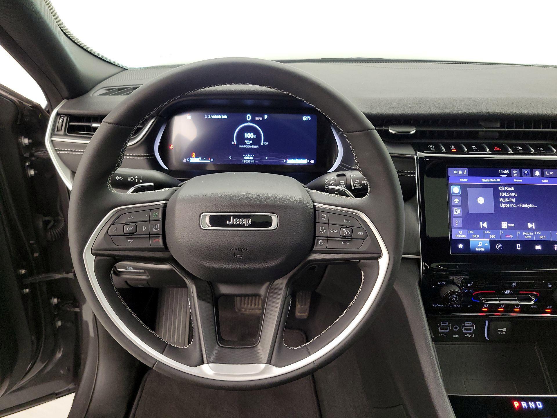 Thumbnail: 2024 Jeep Grand Cherokee L - 10