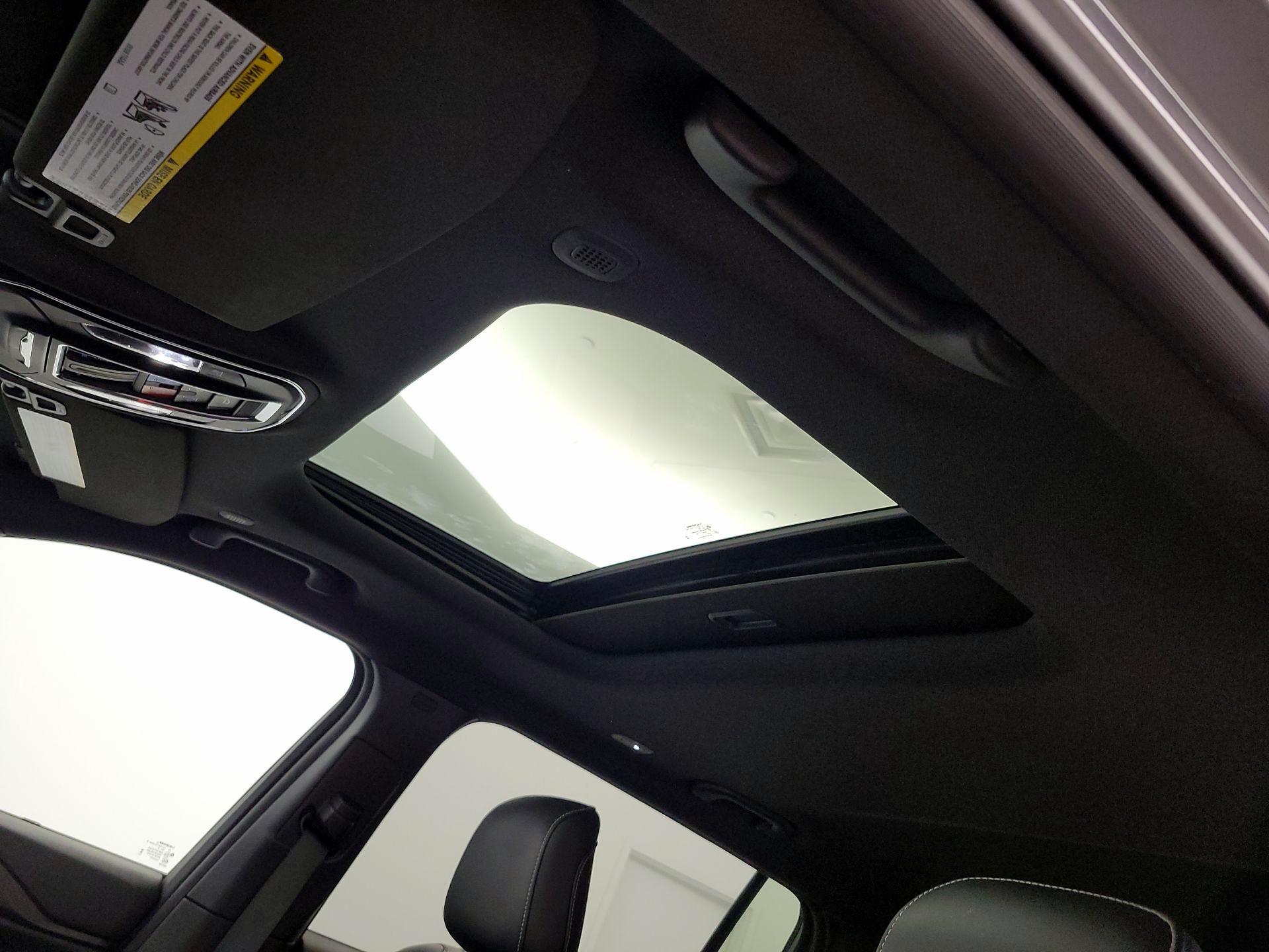 Thumbnail: 2024 Jeep Grand Cherokee L - 19