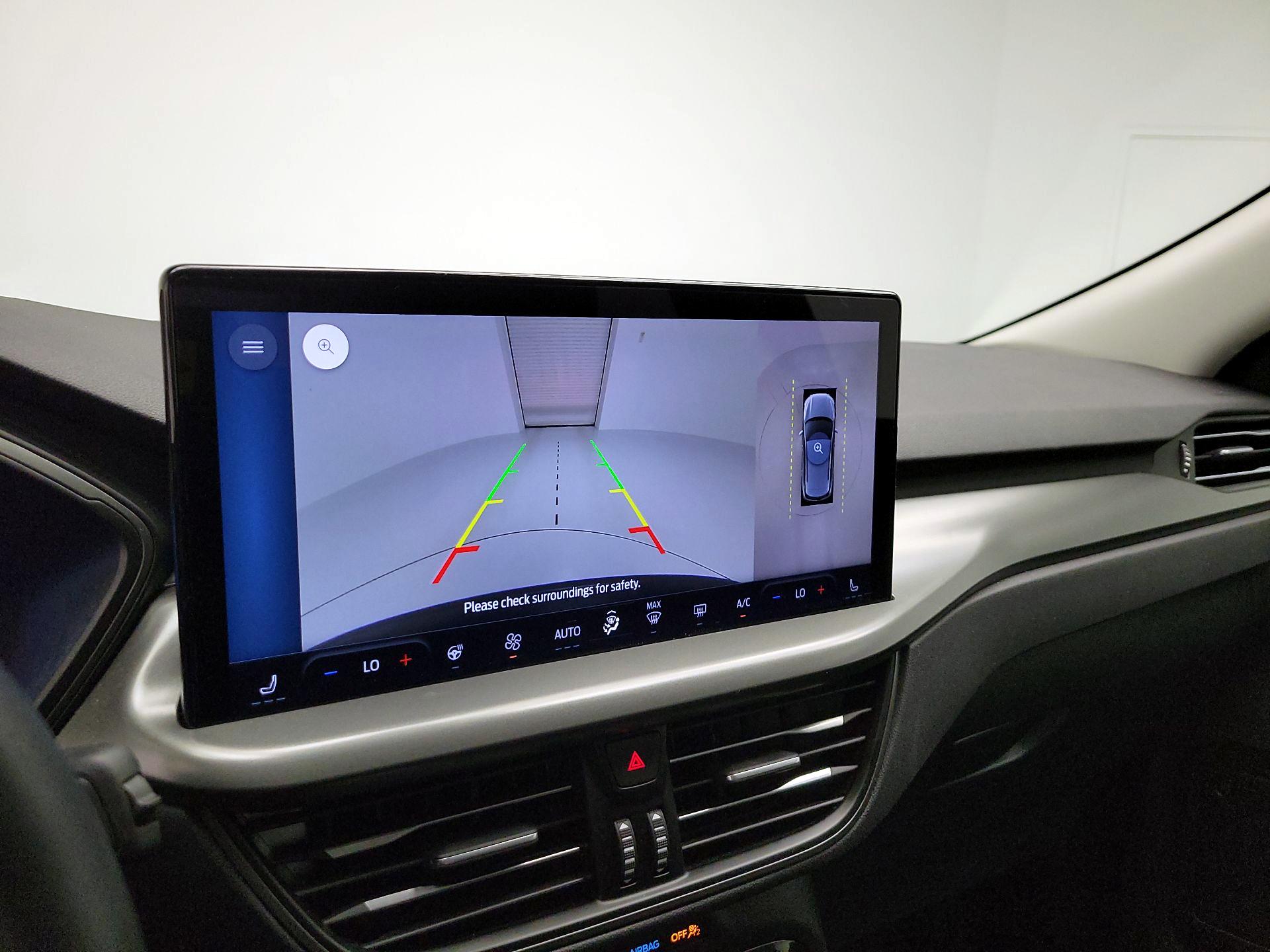 Thumbnail: 2023 Ford Escape - 15