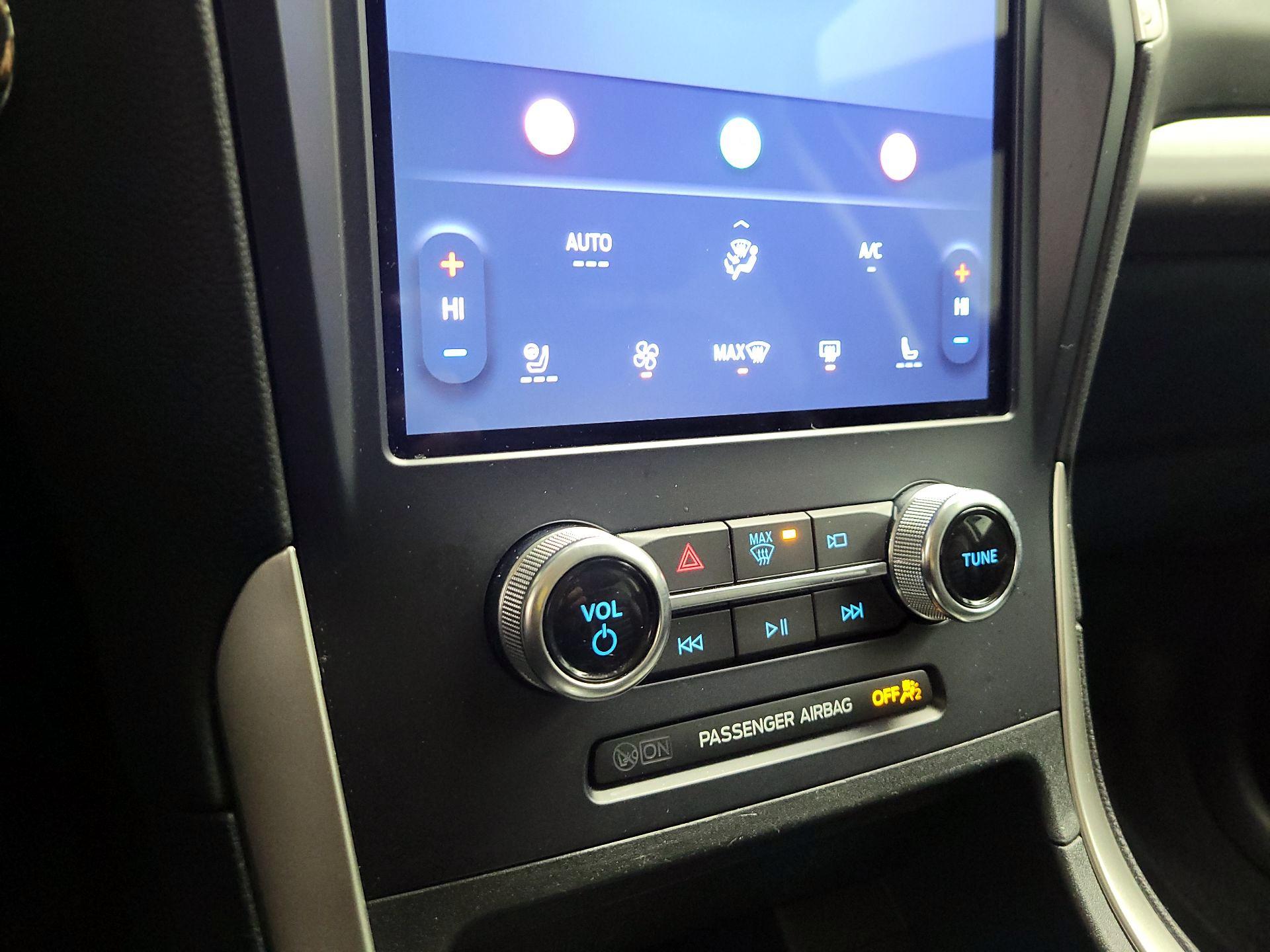 Thumbnail: 2023 Ford Edge - 16