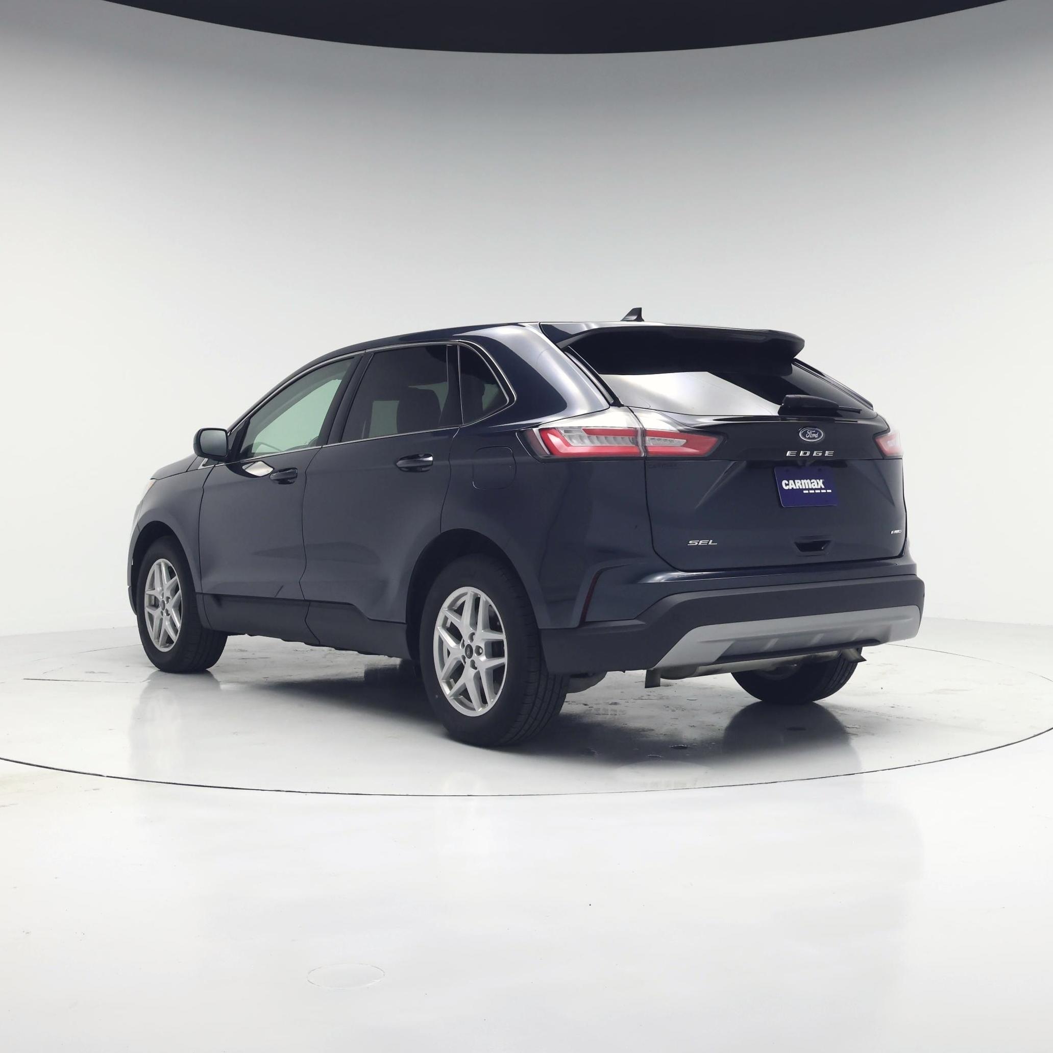 Thumbnail: 2023 Ford Edge - 2