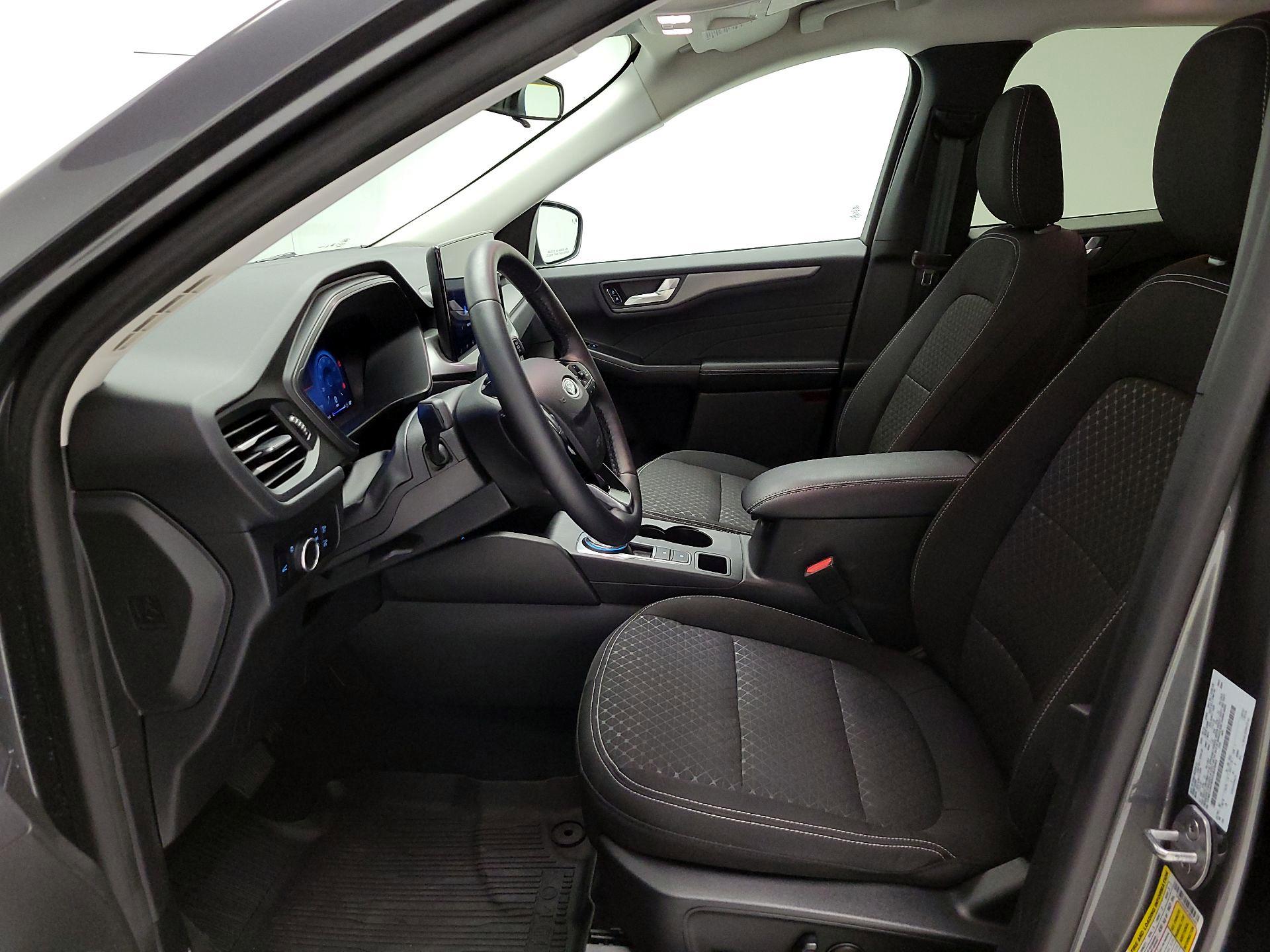 Thumbnail: 2023 Ford Escape - 11