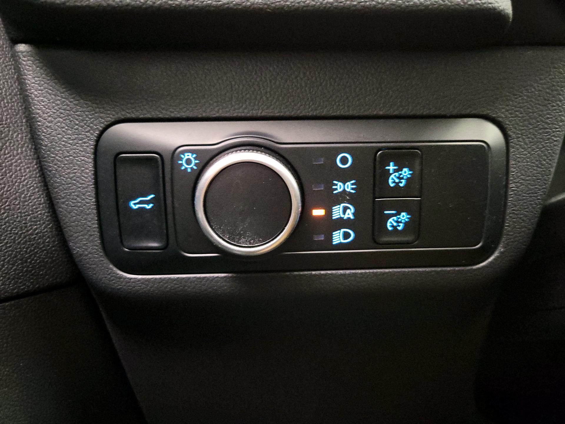 Thumbnail: 2023 Ford Escape - 13