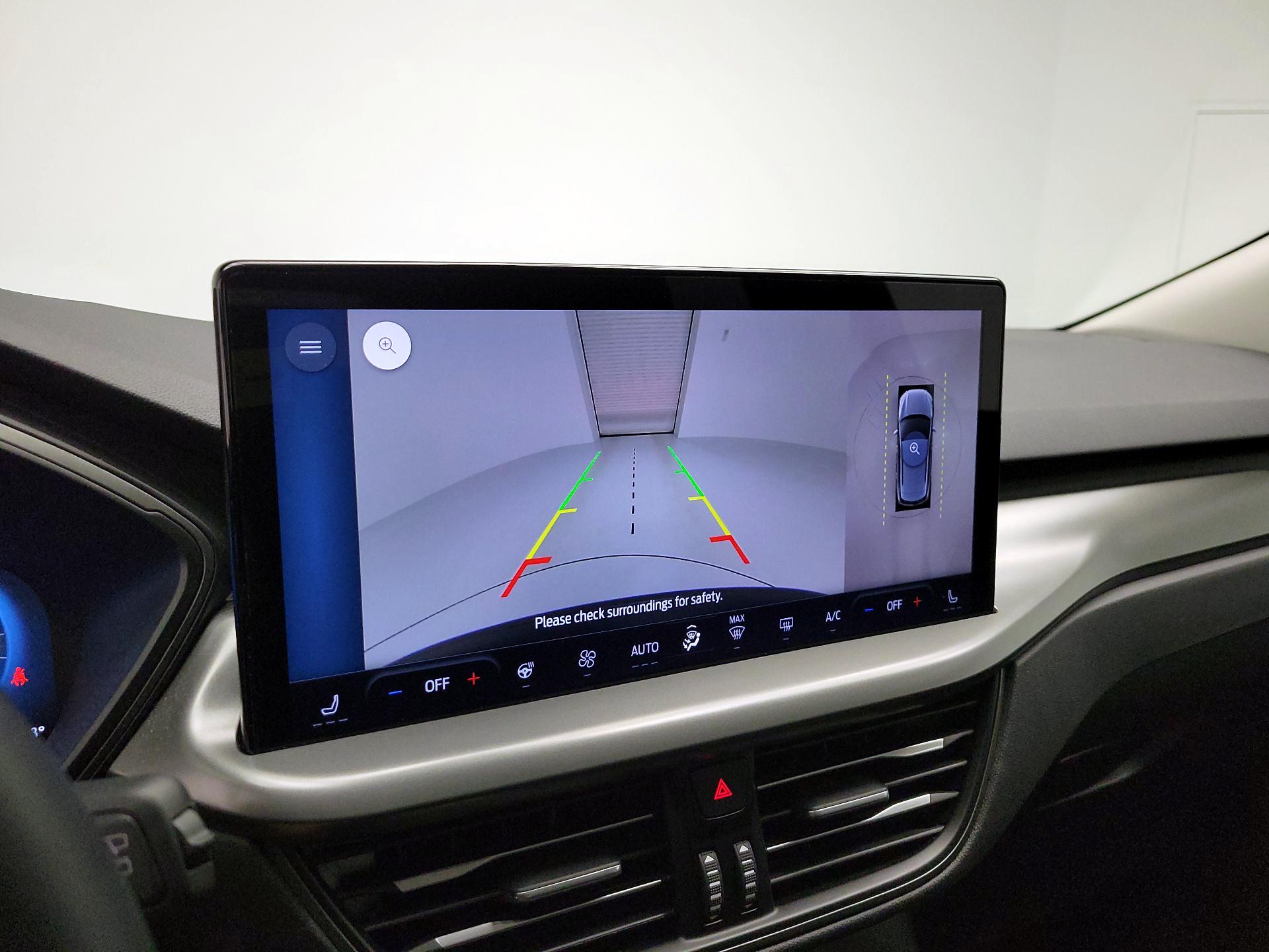 Thumbnail: 2023 Ford Escape - 15