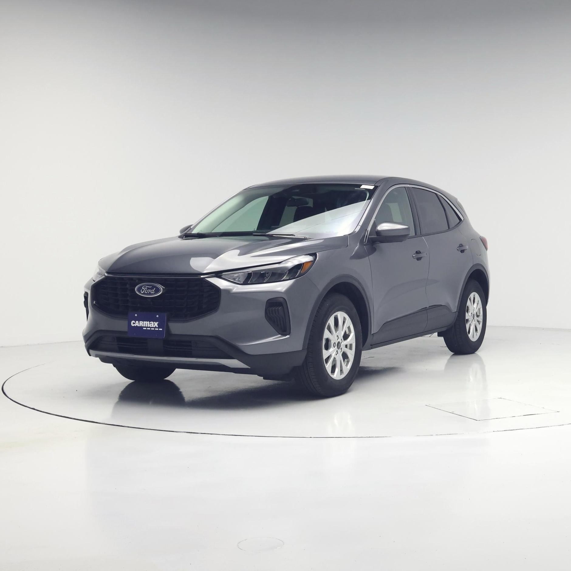 Thumbnail: 2023 Ford Escape - 4