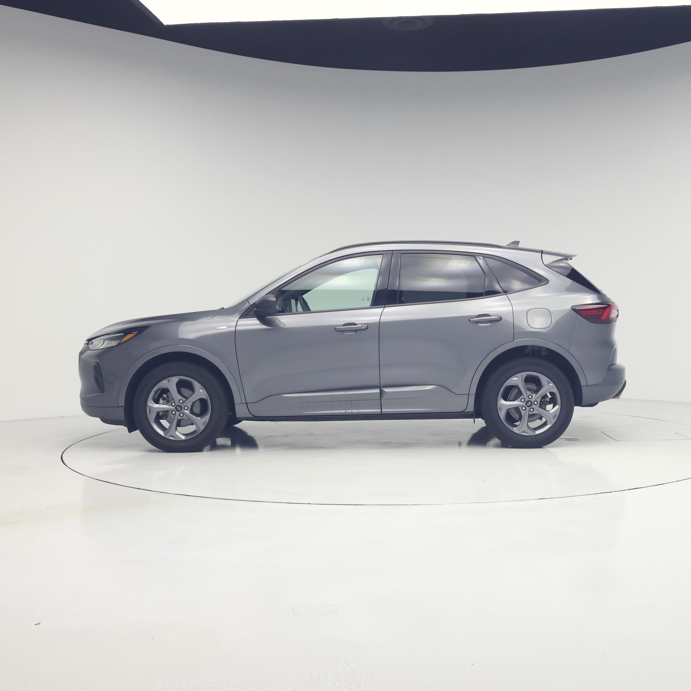 Thumbnail: 2023 Ford Escape - 3