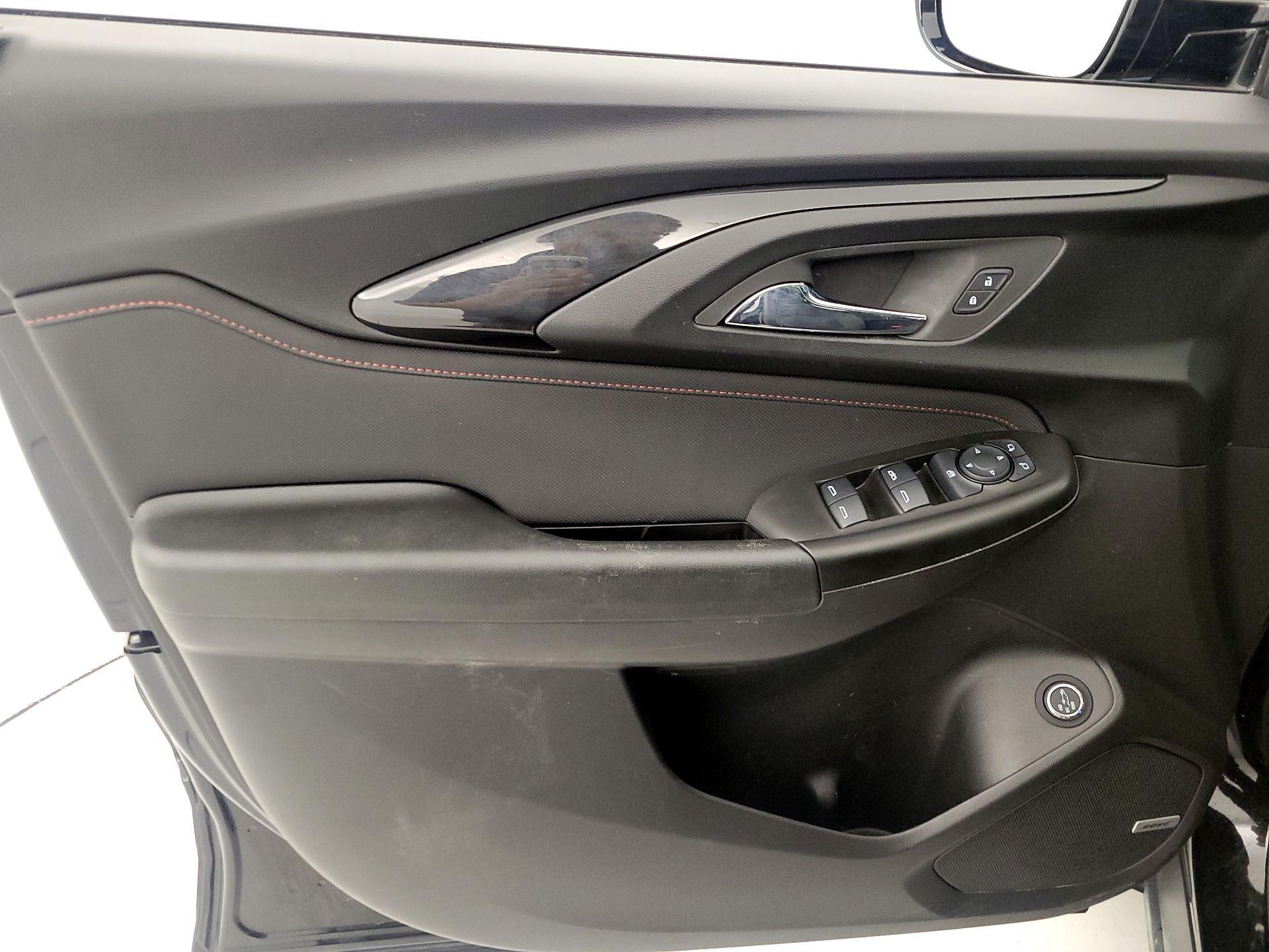 Thumbnail: 2023 Chevrolet TrailBlazer - 12