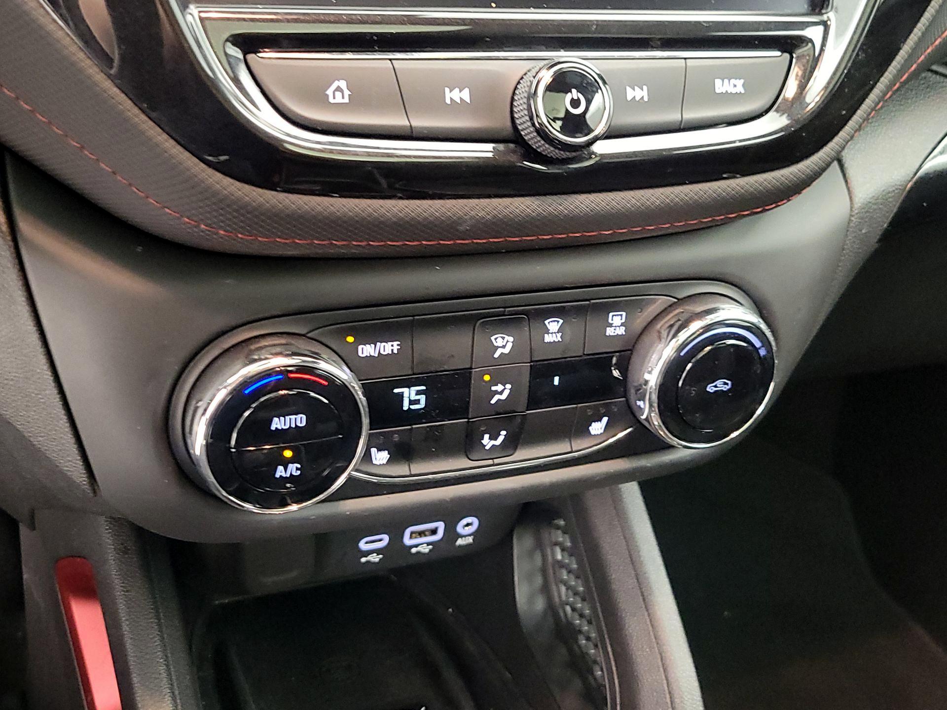 Thumbnail: 2023 Chevrolet TrailBlazer - 16