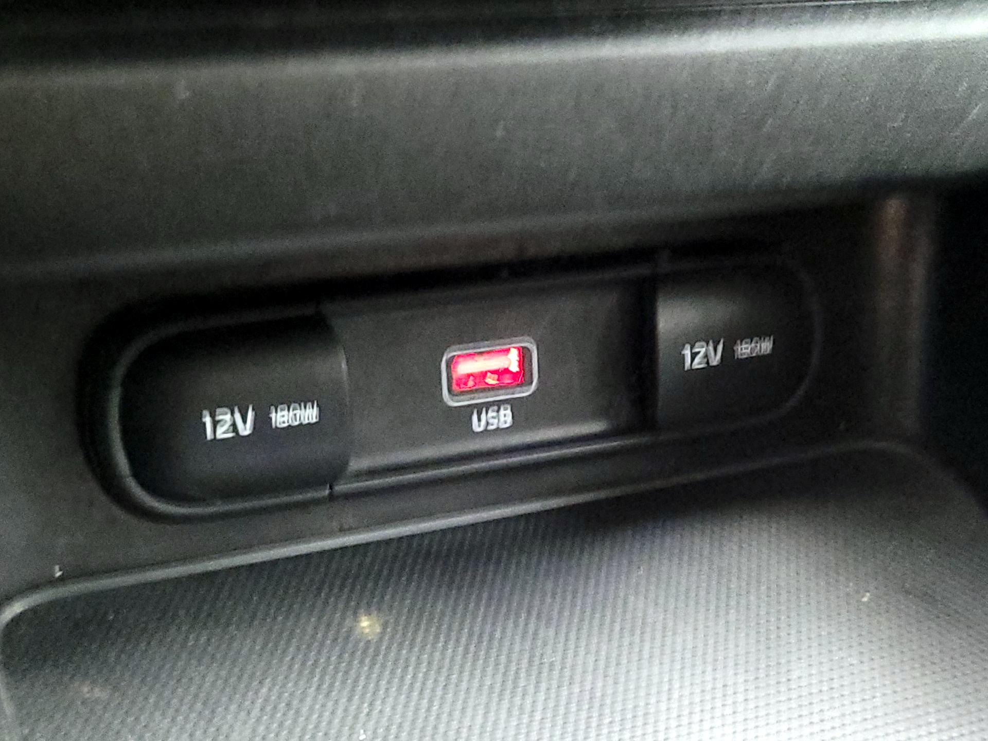 Thumbnail: 2023 Kia Forte - 18