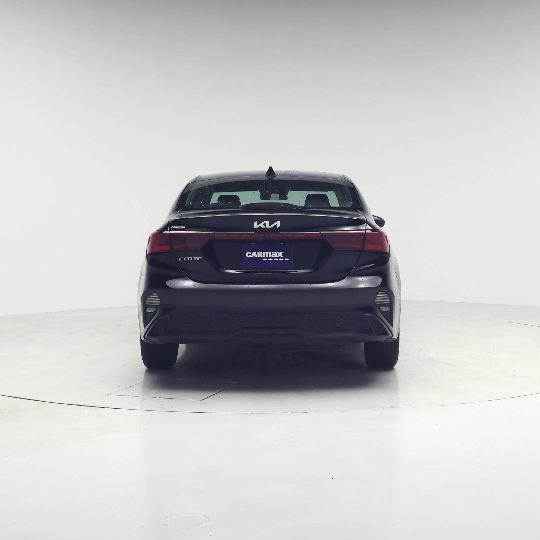 Thumbnail: 2023 Kia Forte - 6