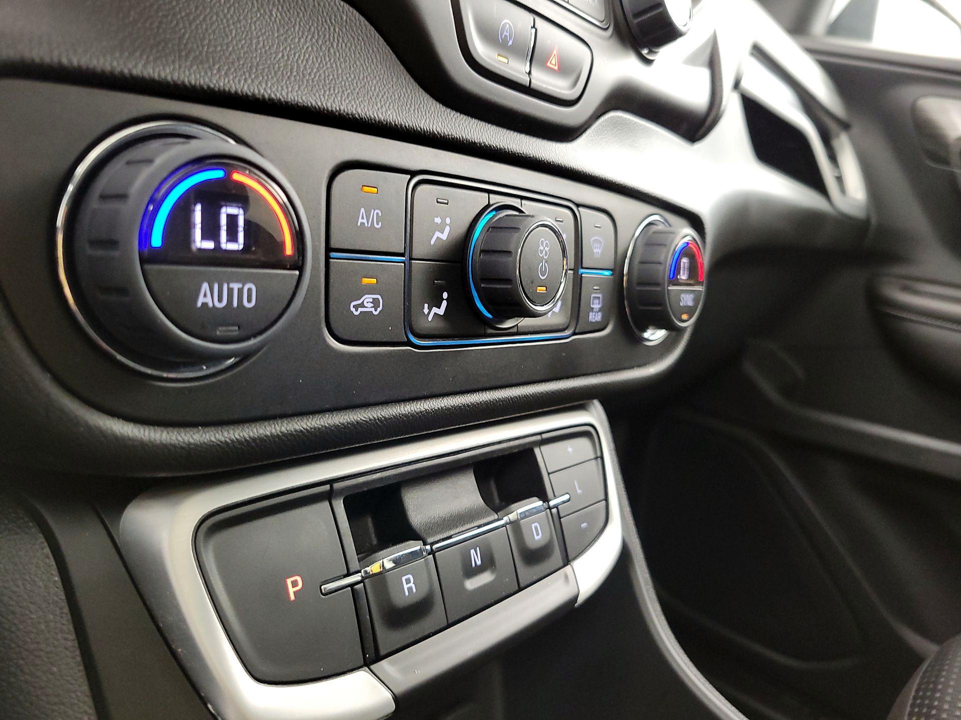 Thumbnail: 2023 GMC Terrain - 16