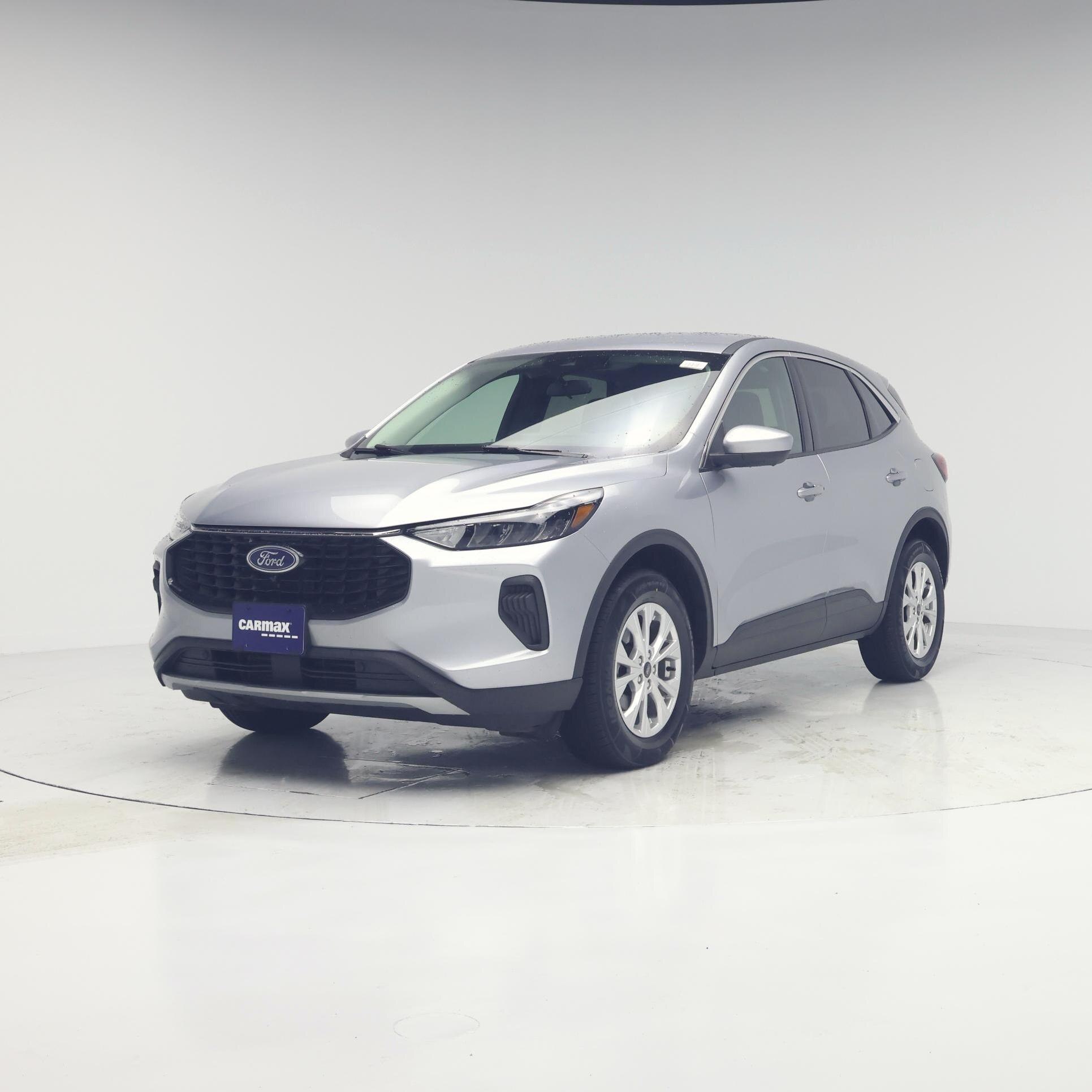 Thumbnail: 2023 Ford Escape - 4
