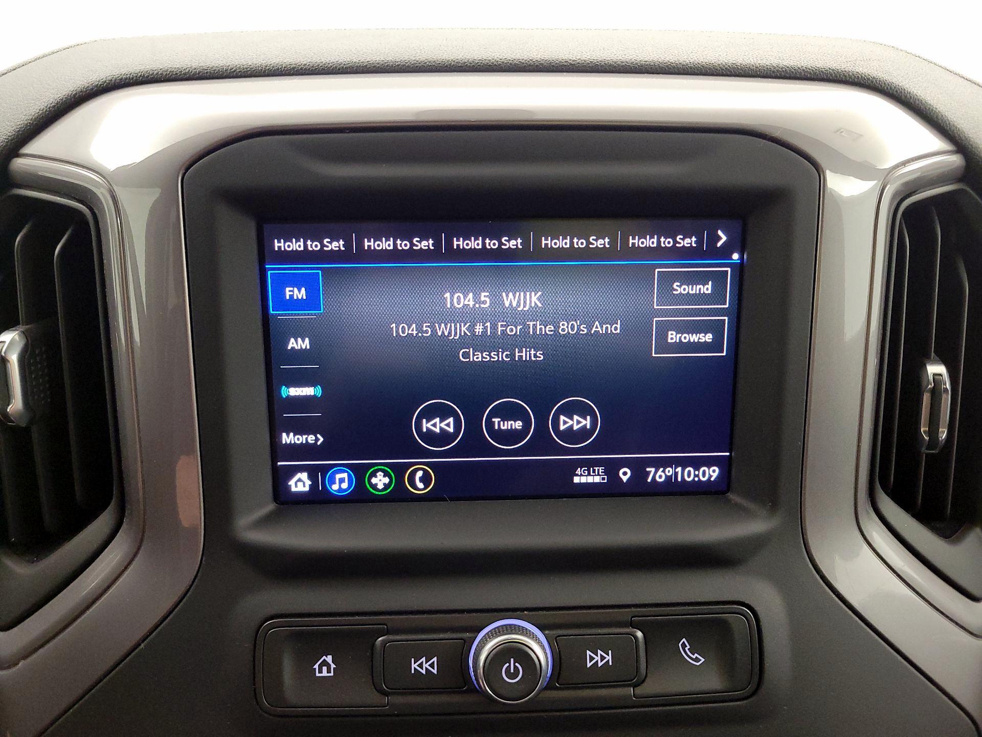 Thumbnail: 2021 Chevrolet Silverado 1500 - 15