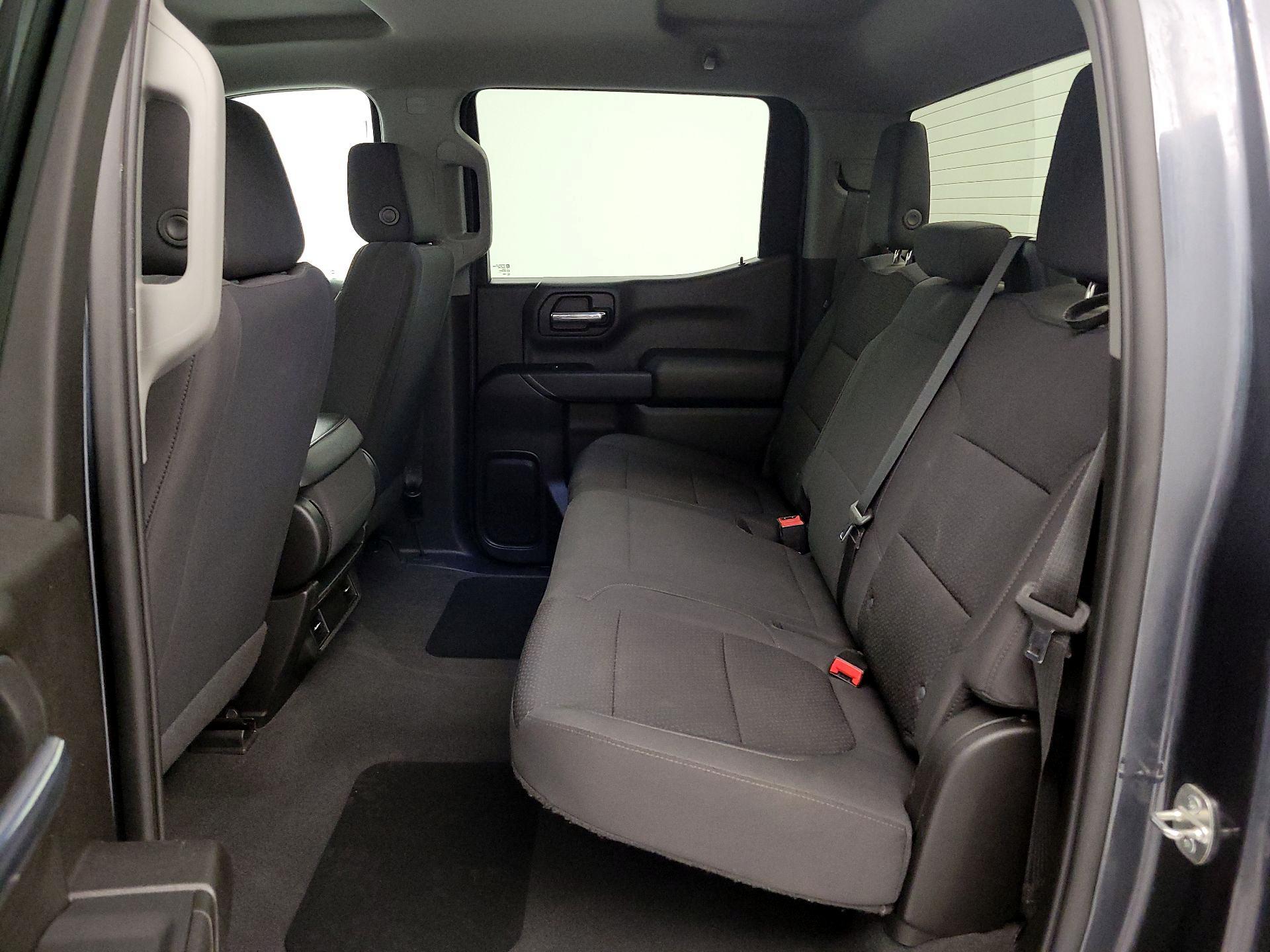 Thumbnail: 2021 Chevrolet Silverado 1500 - 19