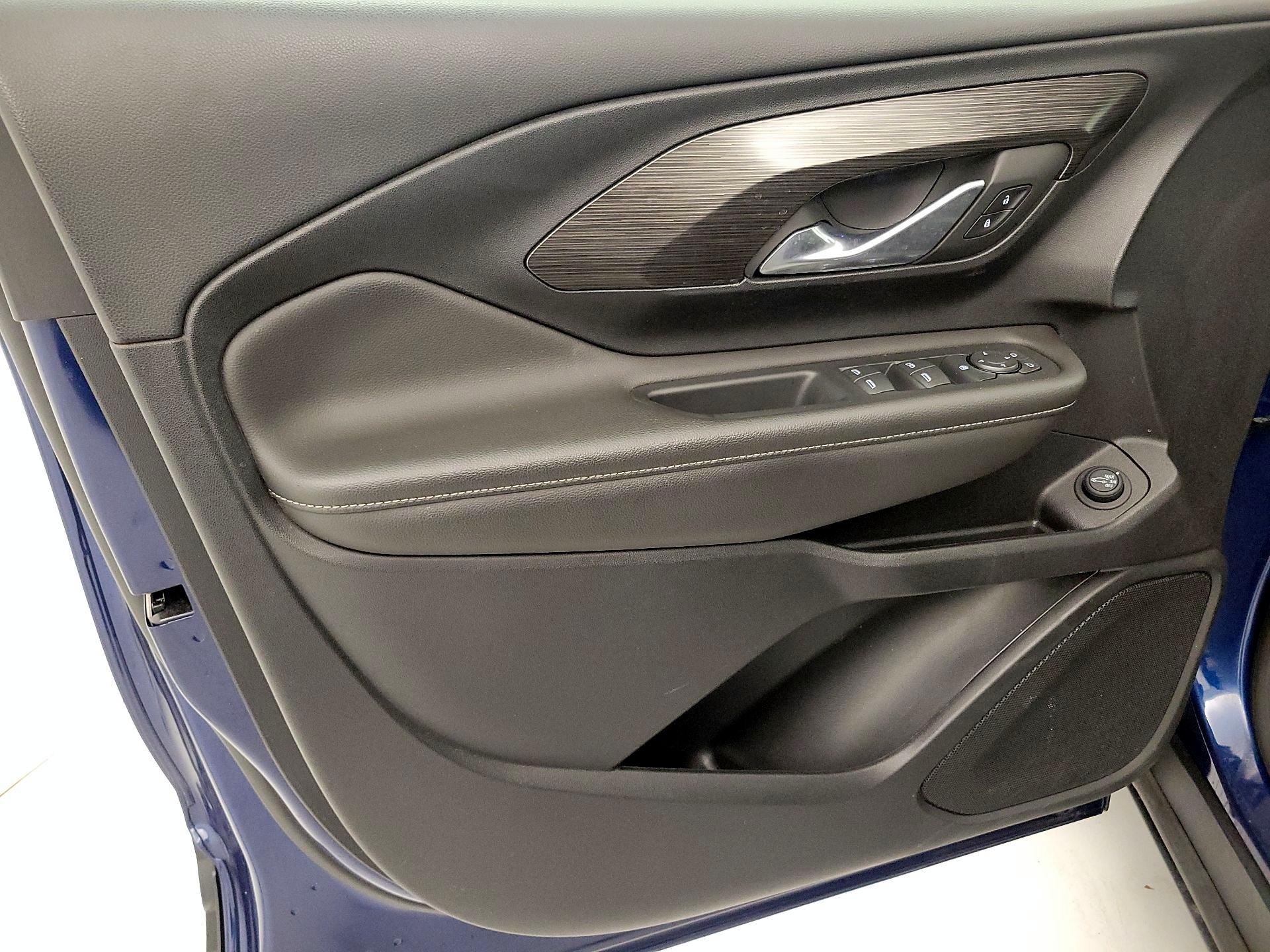 Thumbnail: 2023 GMC Terrain - 12