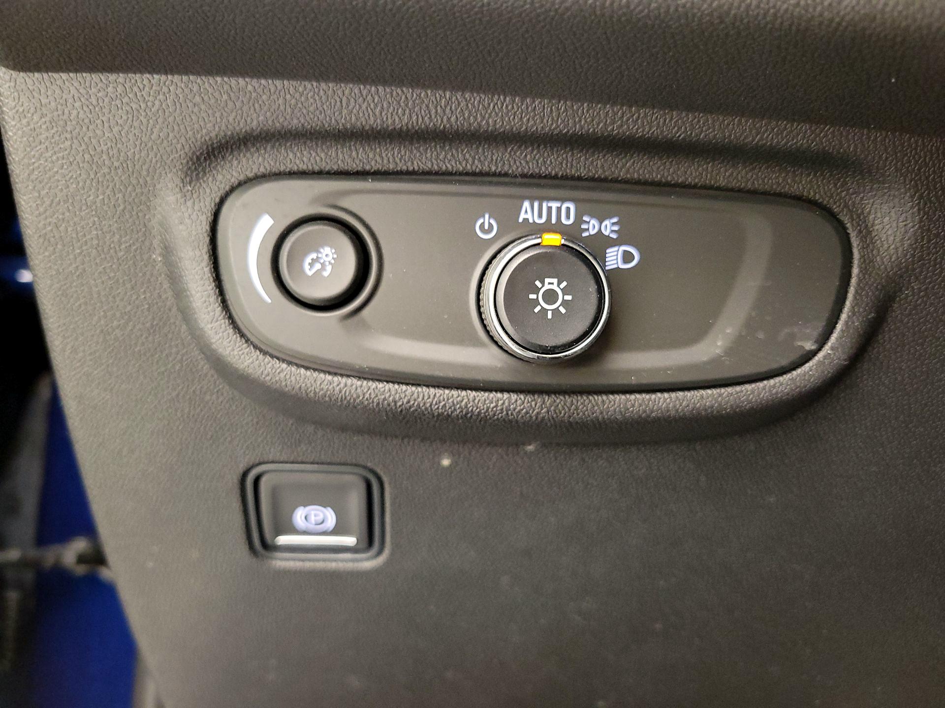 Thumbnail: 2023 GMC Terrain - 13