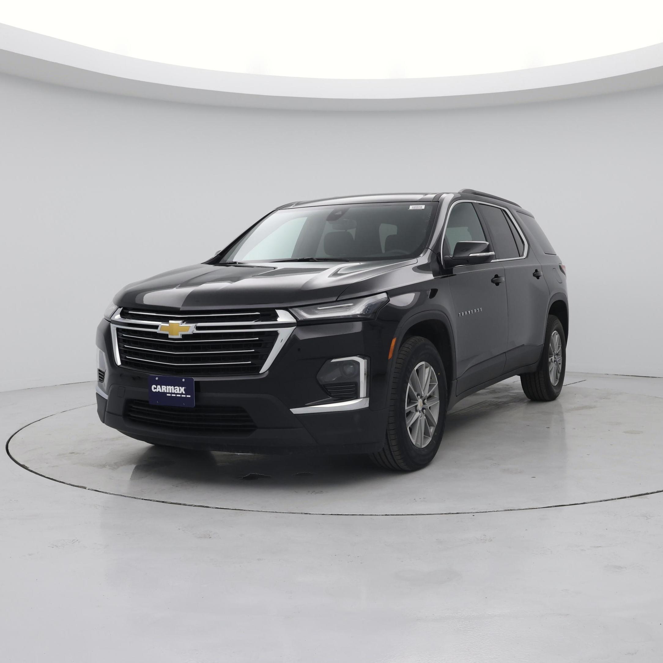 Thumbnail: 2023 Chevrolet Traverse - 4