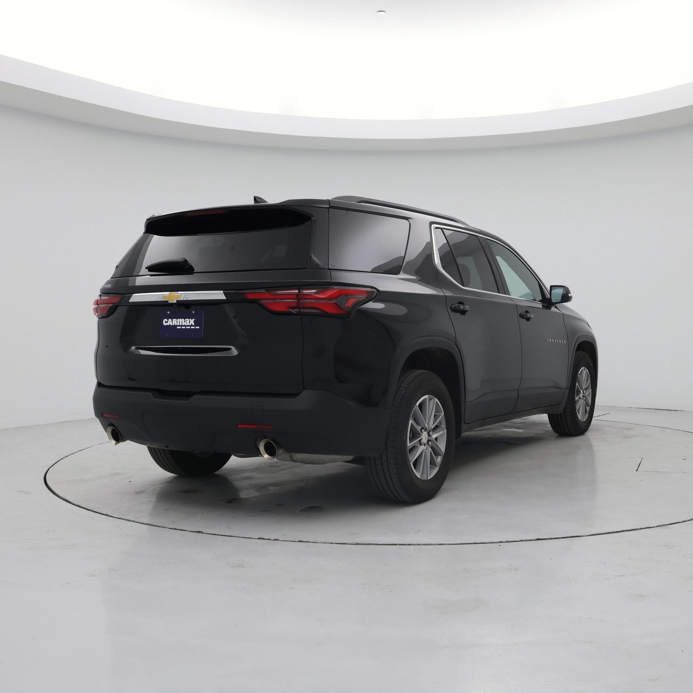 Thumbnail: 2023 Chevrolet Traverse - 8