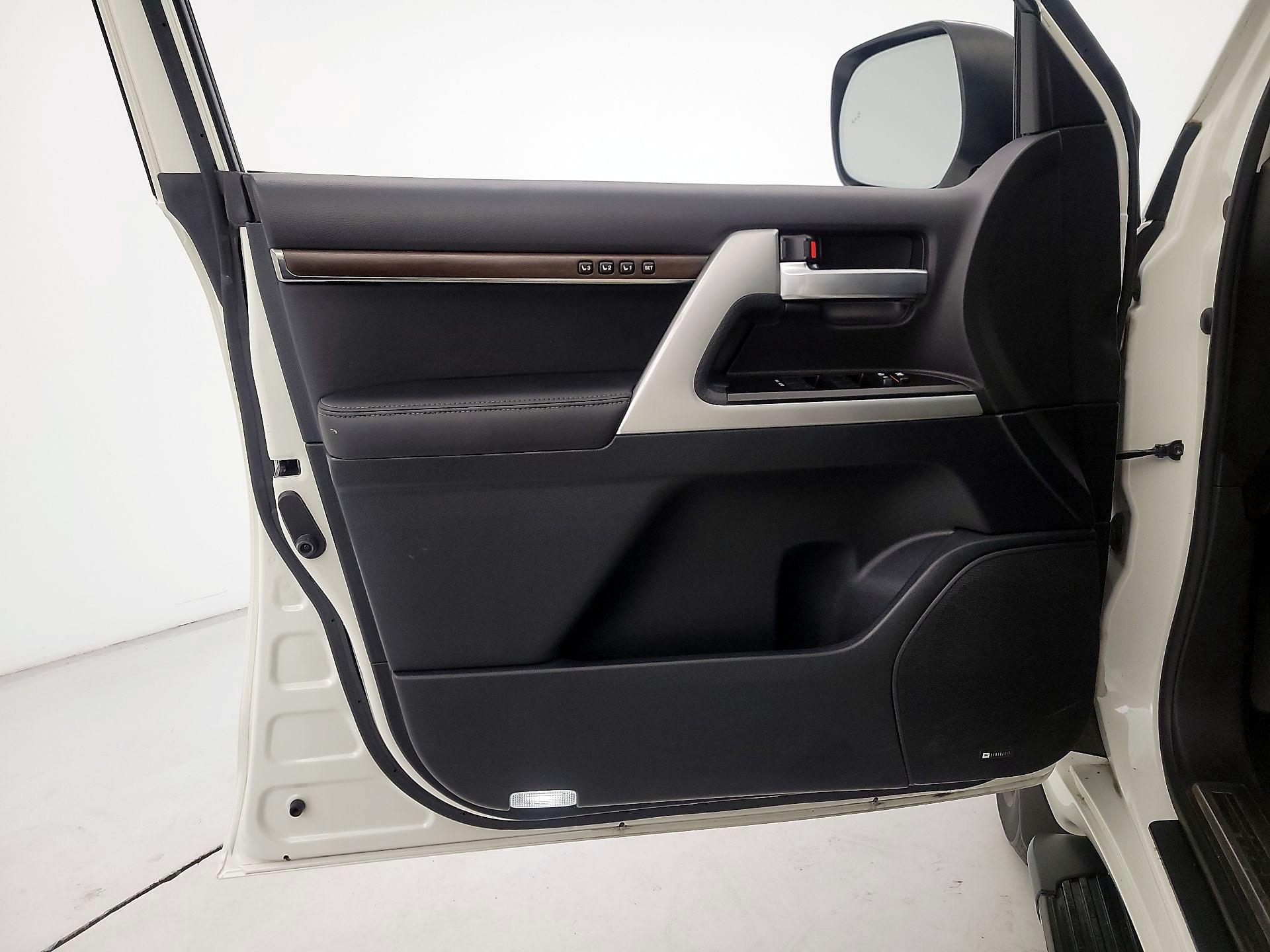 Thumbnail: 2021 Toyota Land Cruiser - 12