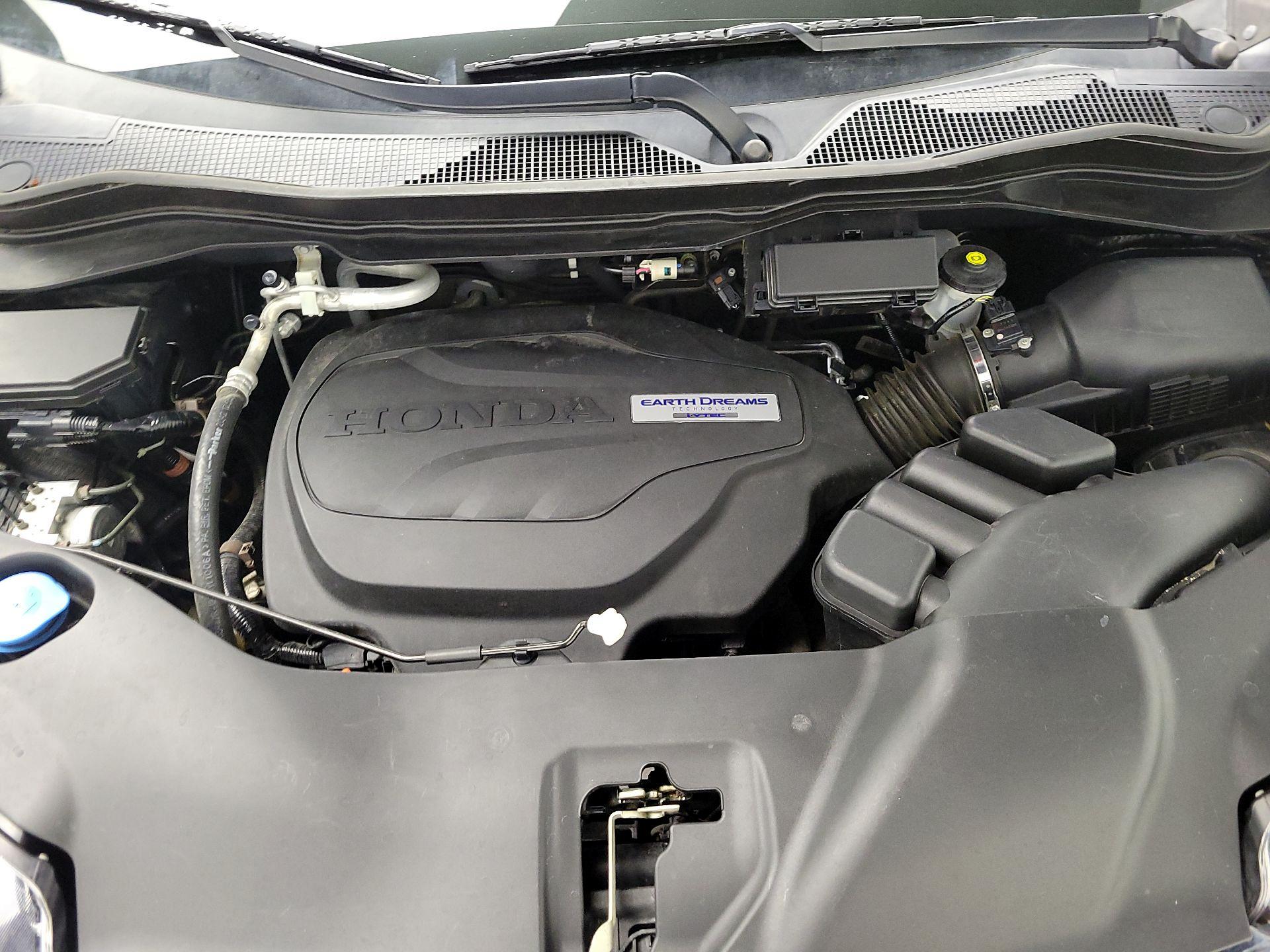 Thumbnail: 2016 Honda Pilot - 17